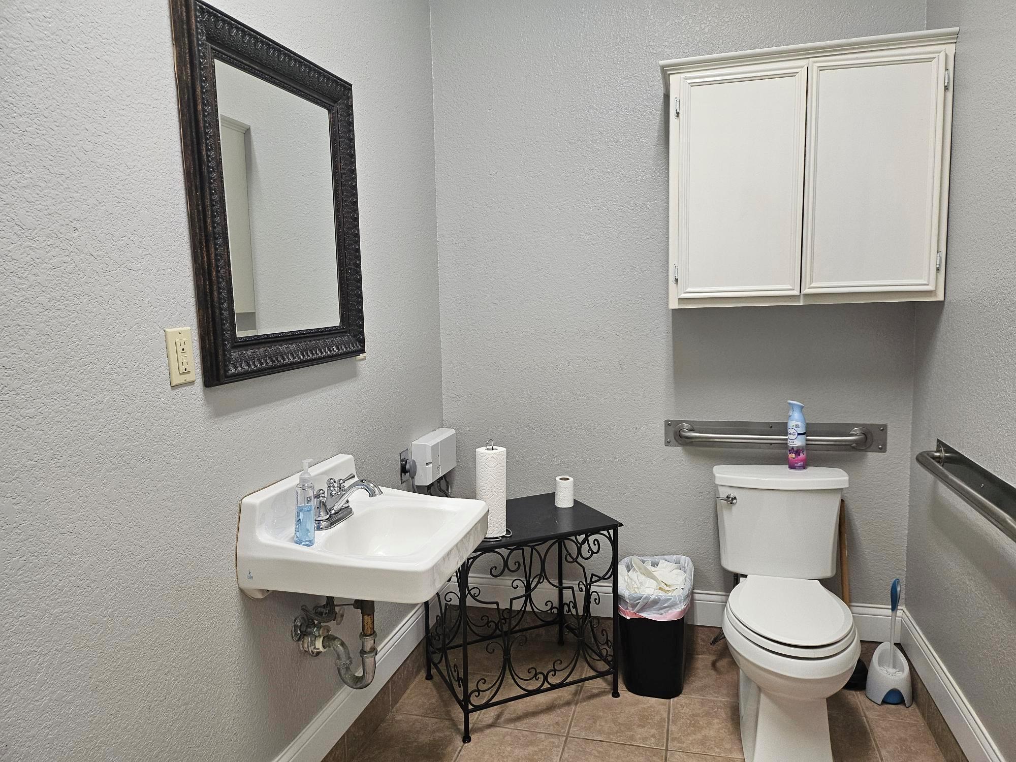 700 E Polk St, Burnet, TX 78611