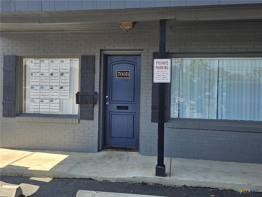 700 E Polk St, Burnet, TX 78611