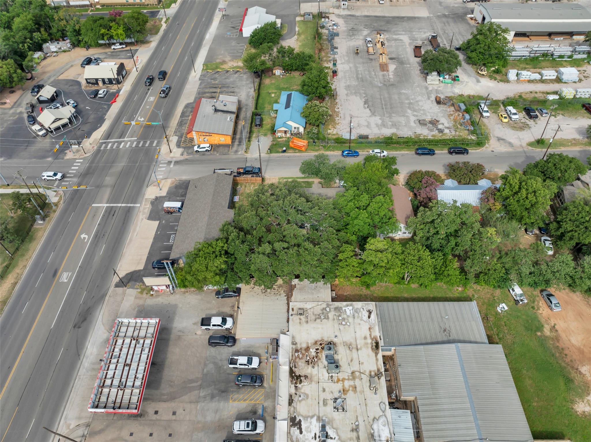 700 E Polk St, Burnet, TX 78611