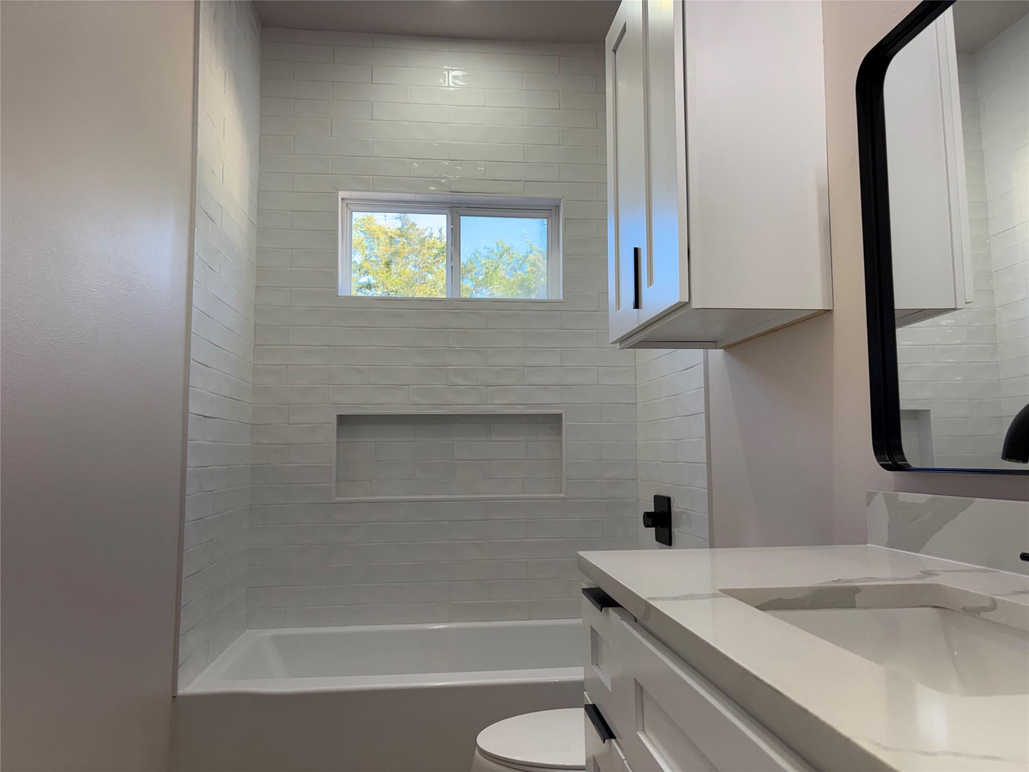 211 Big Bow, Smithville, TX 78957