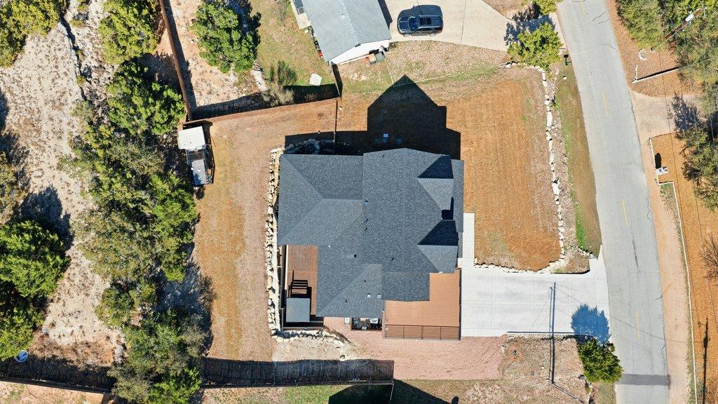 708 Newport Dr, Spicewood, TX 78669