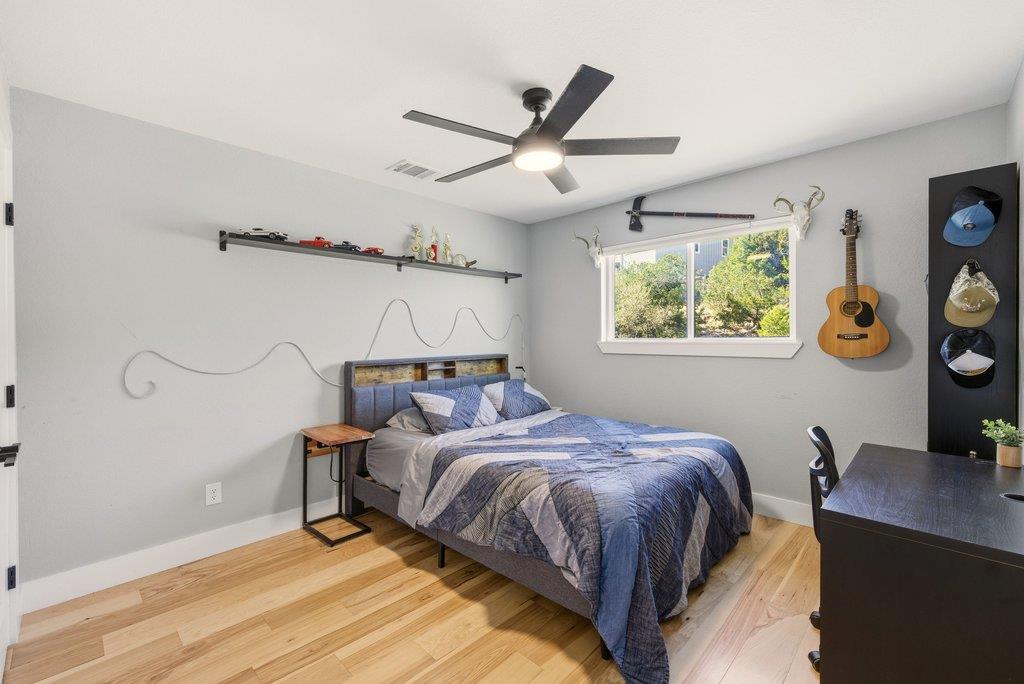 708 Newport Dr, Spicewood, TX 78669