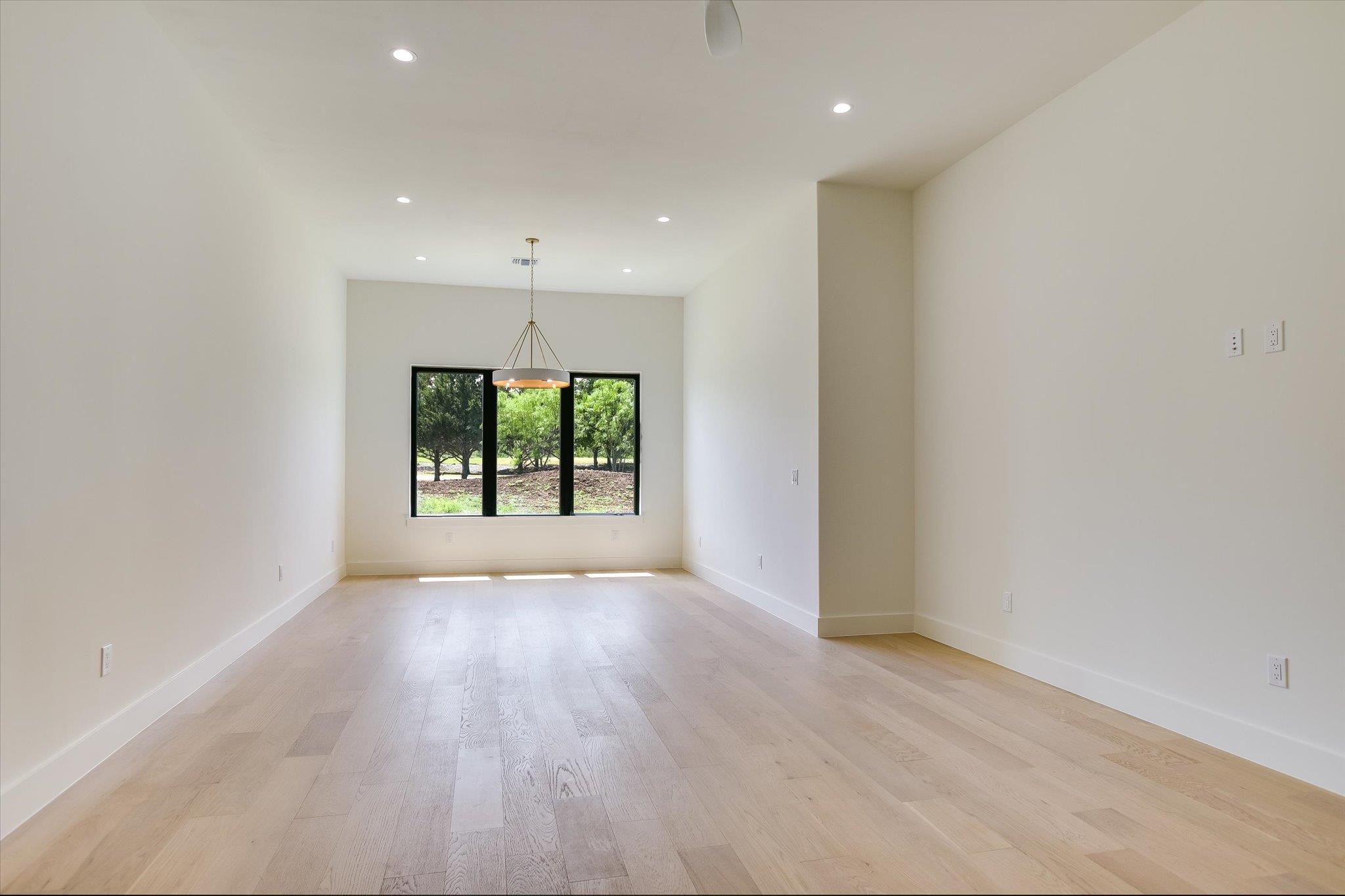 121 Azalea Loop, Horseshoe Bay, TX 78657