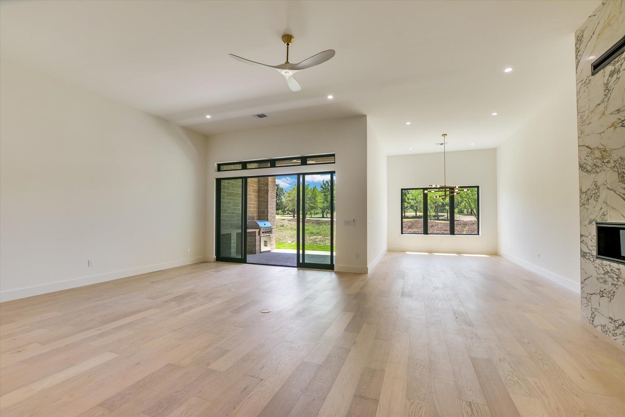 121 Azalea Loop, Horseshoe Bay, TX 78657