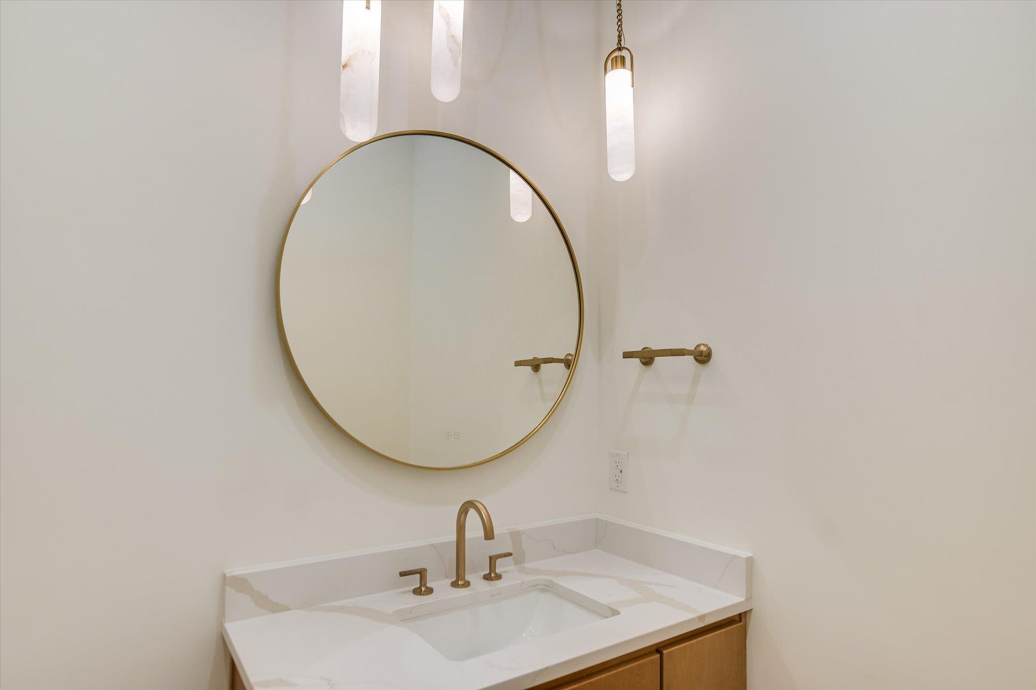 121 Azalea Loop, Horseshoe Bay, TX 78657