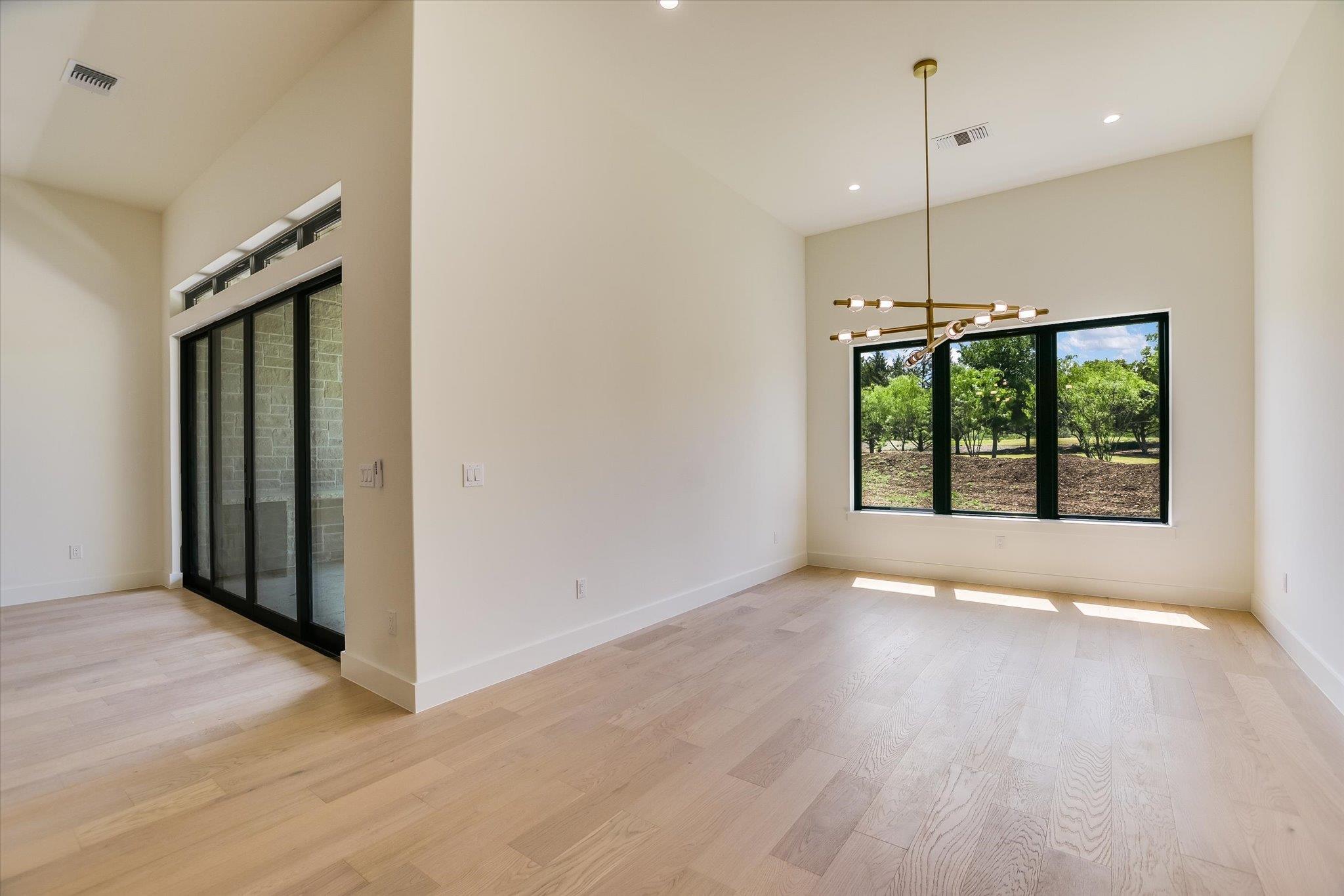 121 Azalea Loop, Horseshoe Bay, TX 78657