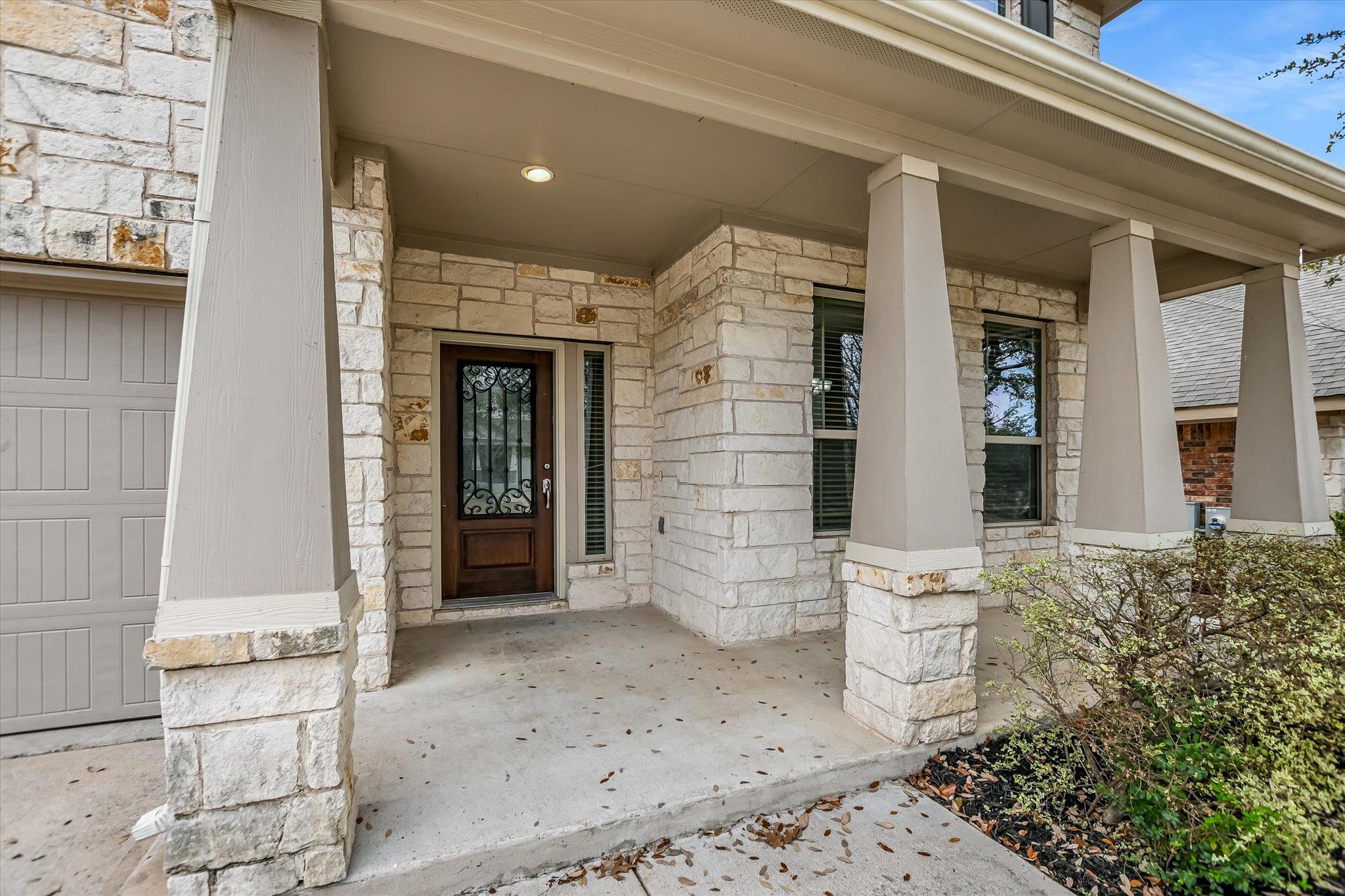 3741 BAINBRIDGE St, Round Rock, TX 78681