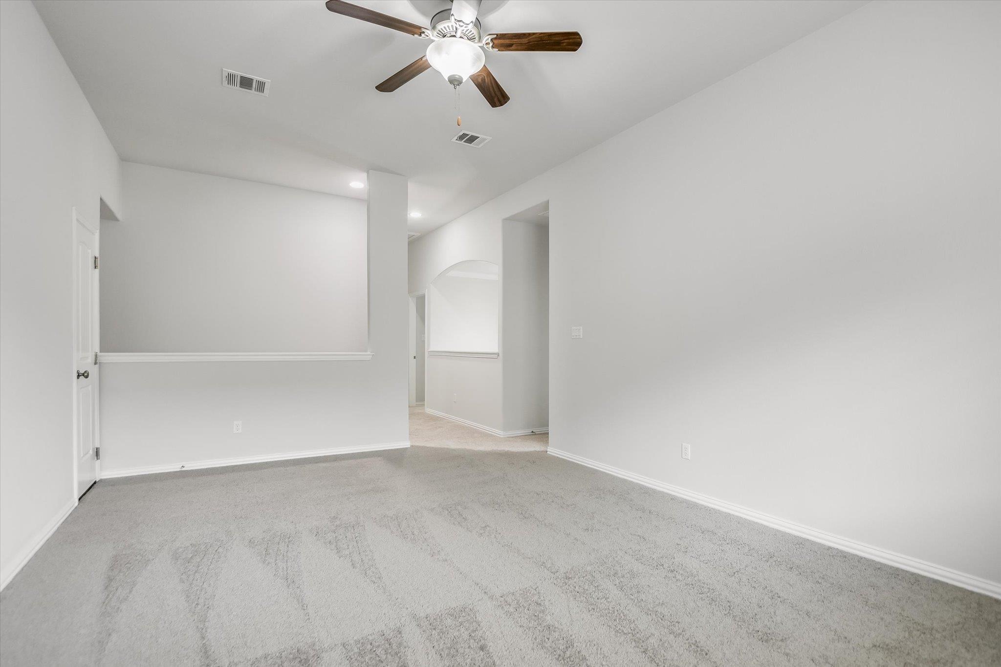 3741 BAINBRIDGE St, Round Rock, TX 78681