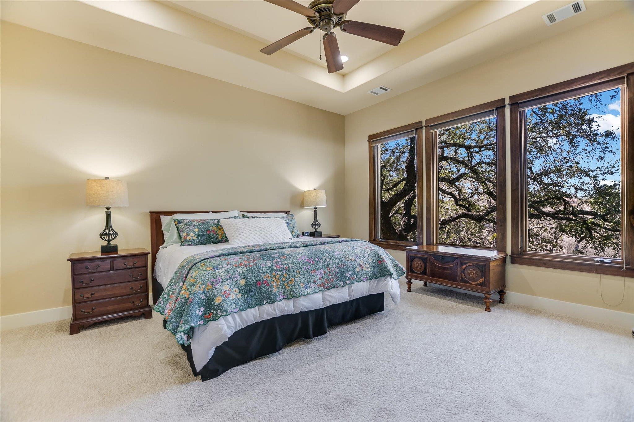 2506 Sailpoint Dr, Spicewood, TX 78669