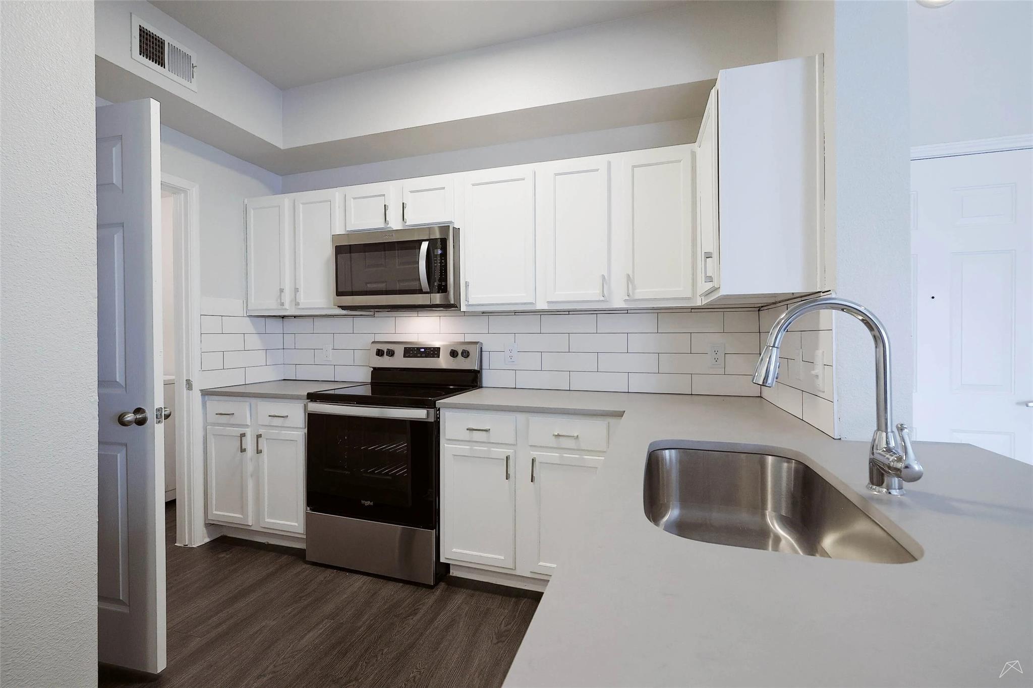 12215 Hunters Chase Dr # N-6304N, Austin, TX 78729