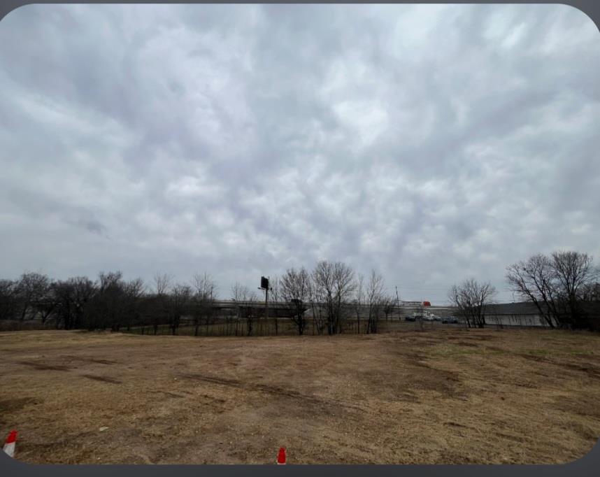 1201 Emile St, Bastrop, TX 78602