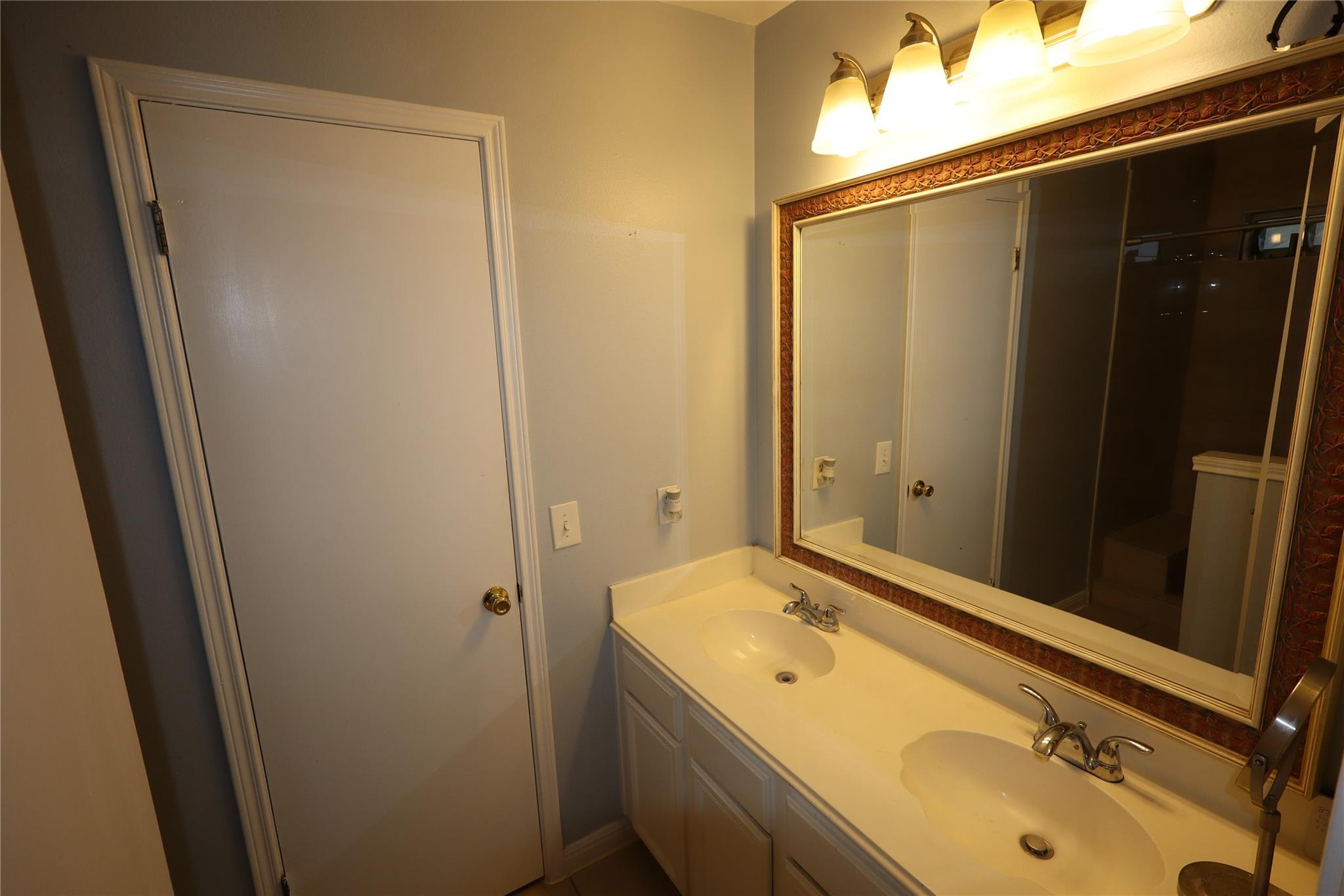 7003 Apperson St, Del Valle, TX 78617