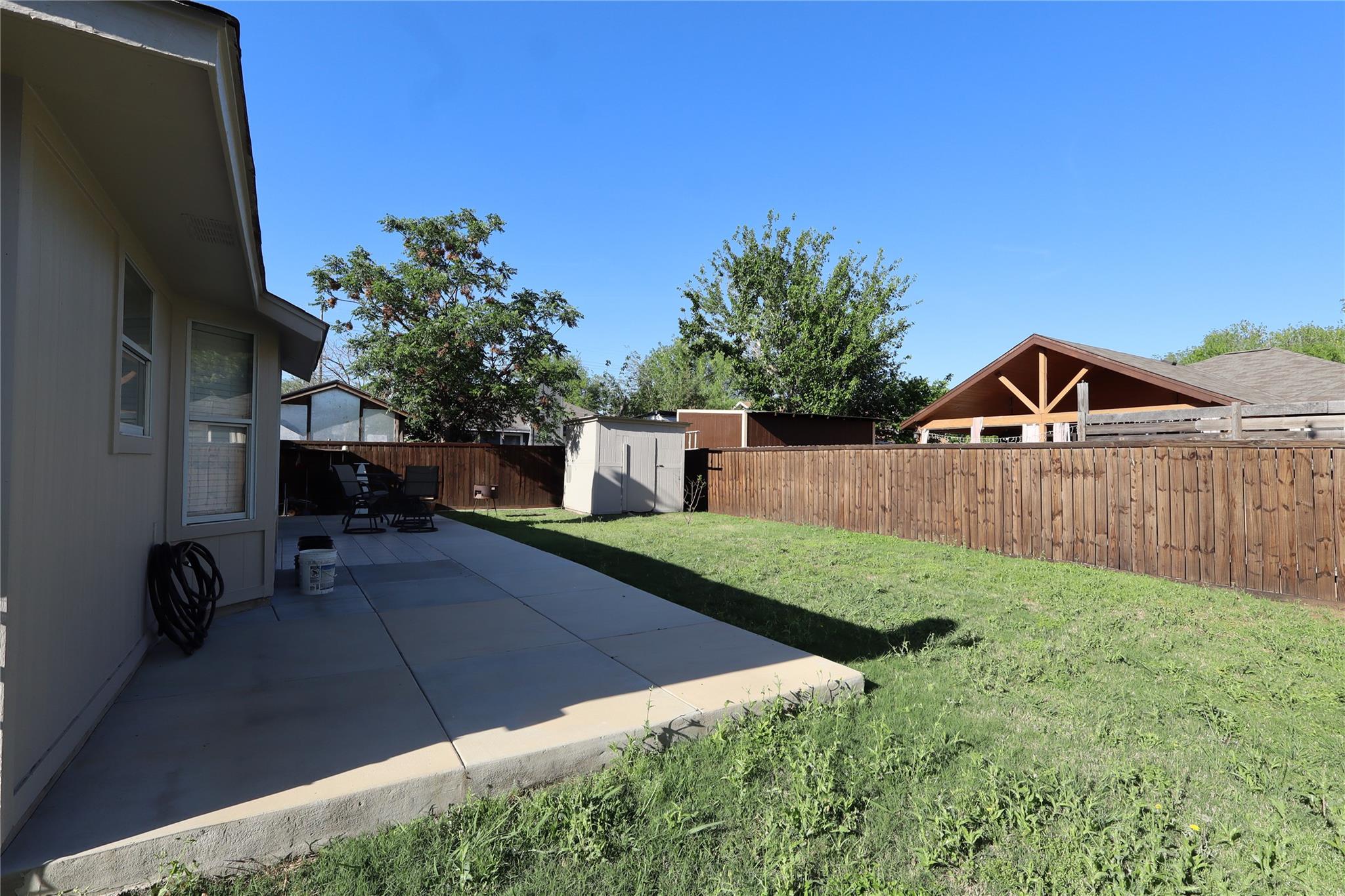 7003 Apperson St, Del Valle, TX 78617