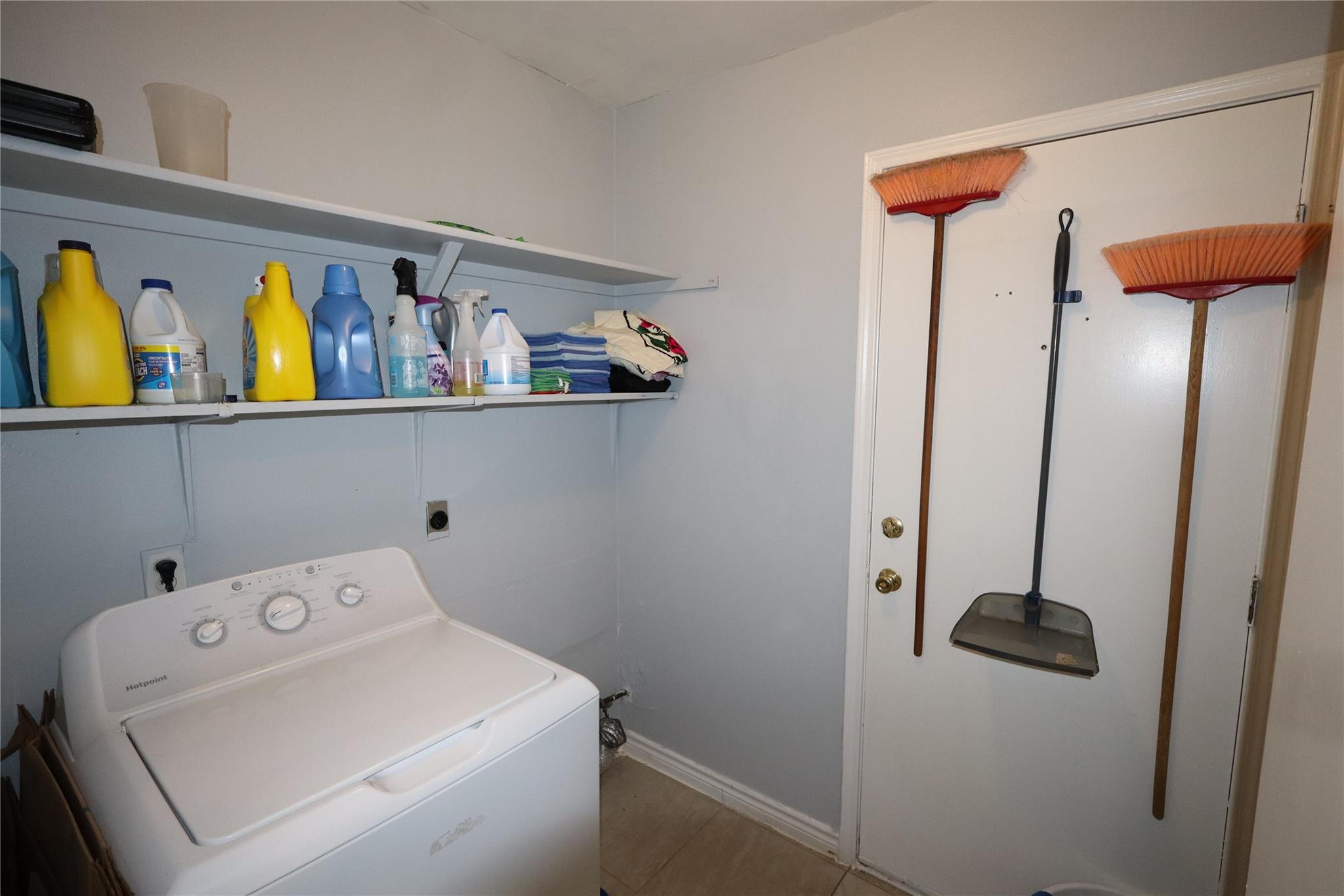 7003 Apperson St, Del Valle, TX 78617