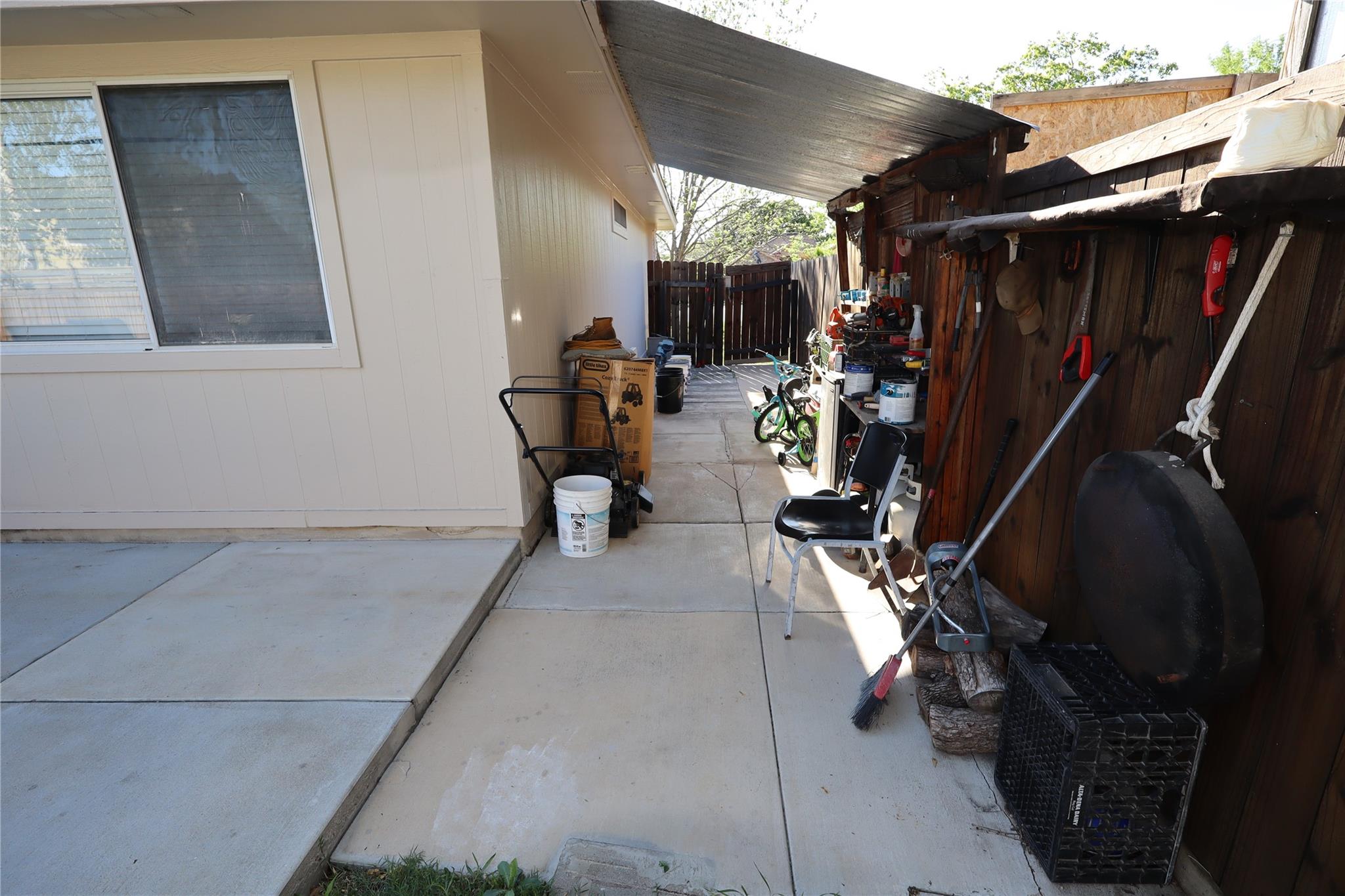 7003 Apperson St, Del Valle, TX 78617