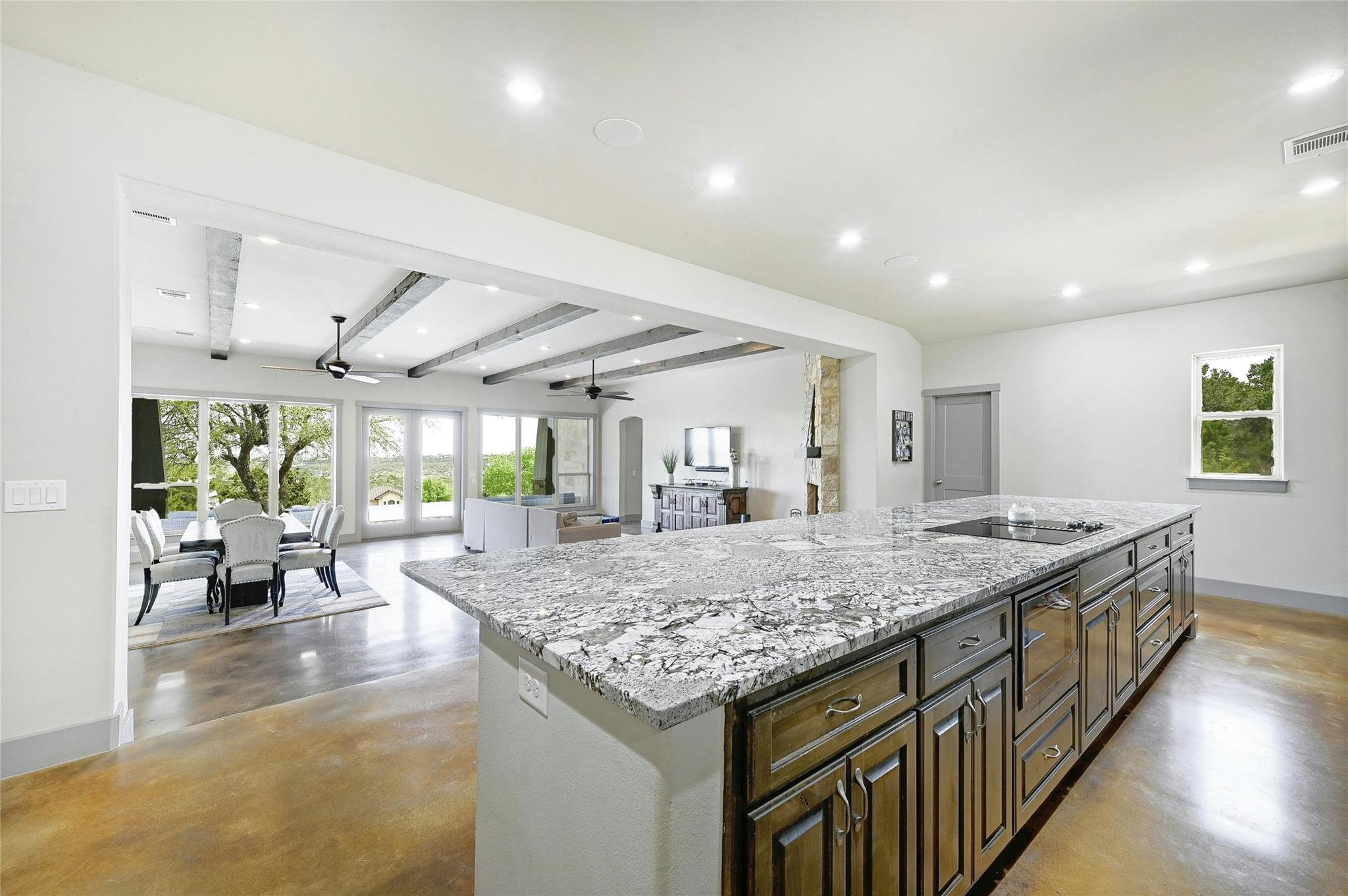 20117 HAYSTACK Cv, Spicewood, TX 78669