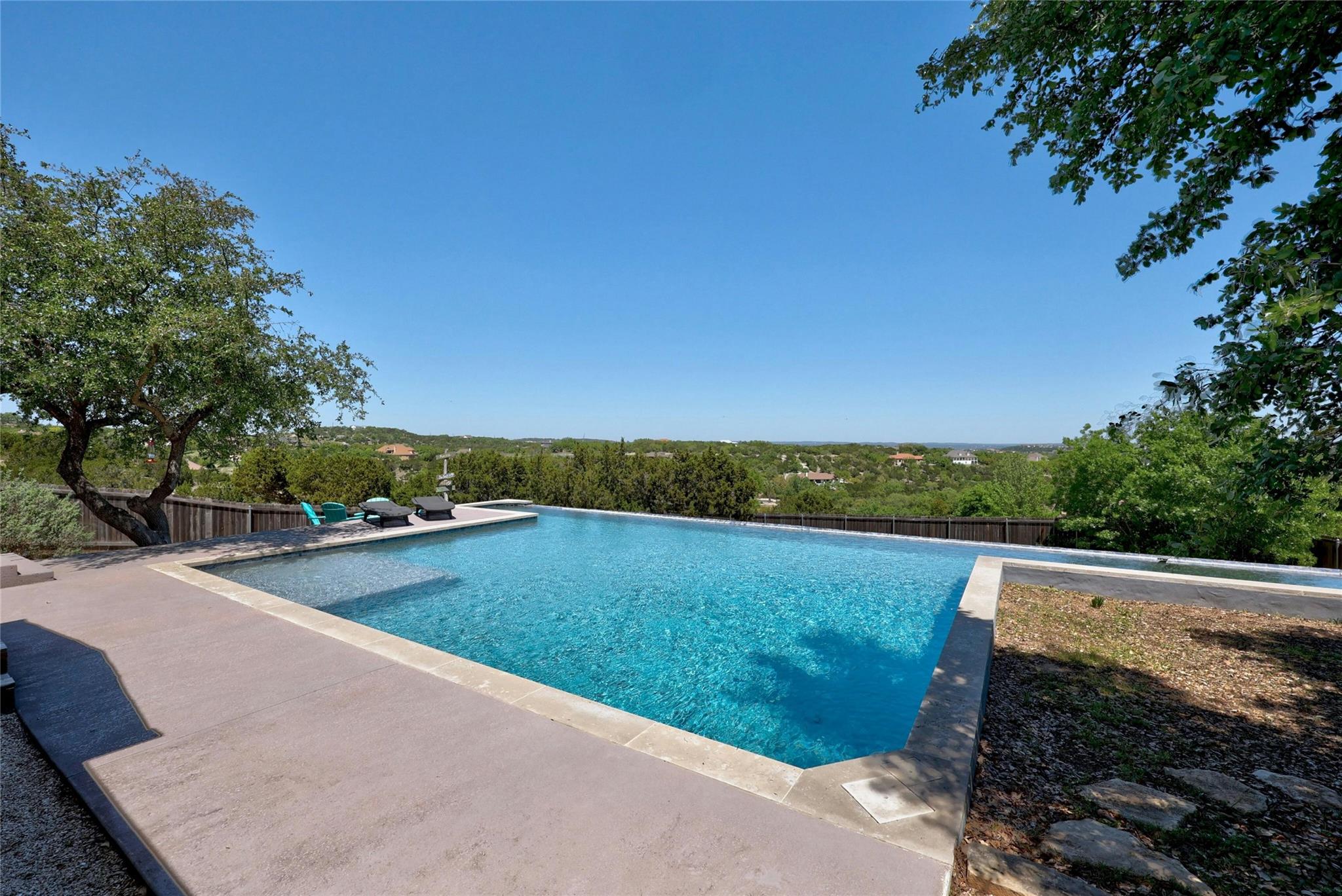 20117 HAYSTACK Cv, Spicewood, TX 78669