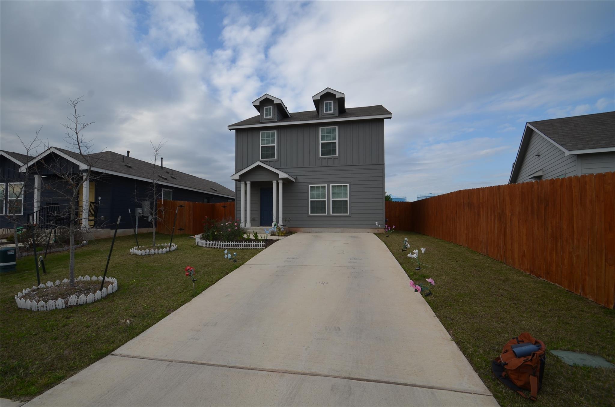 13706 Mussel Run, Elgin, TX 78621