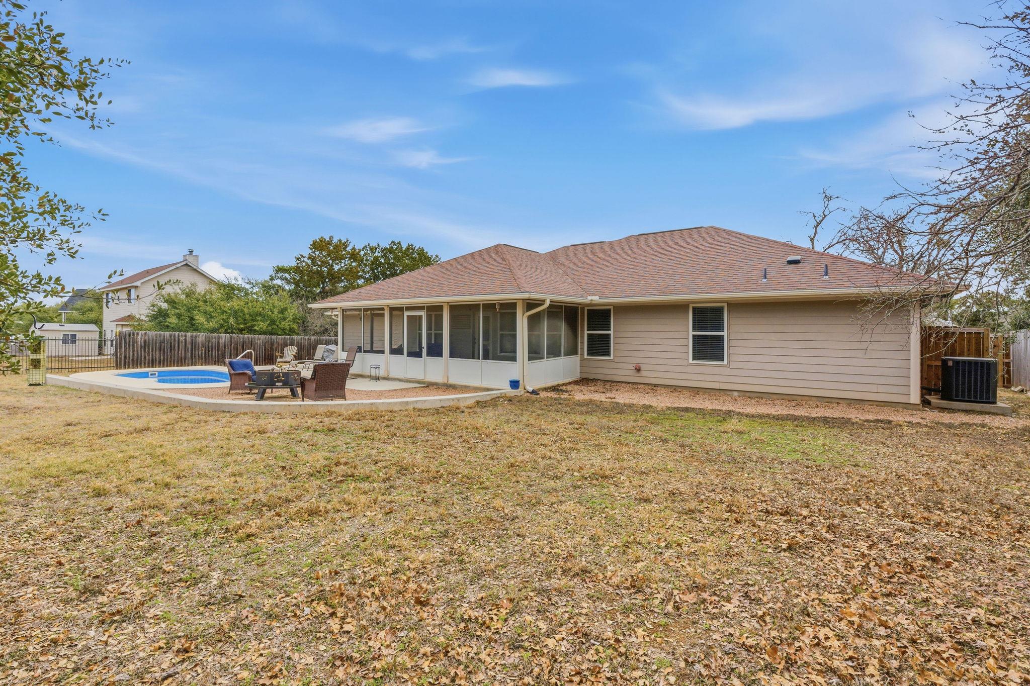 8 Stone Creek Cir, Wimberley, TX 78676