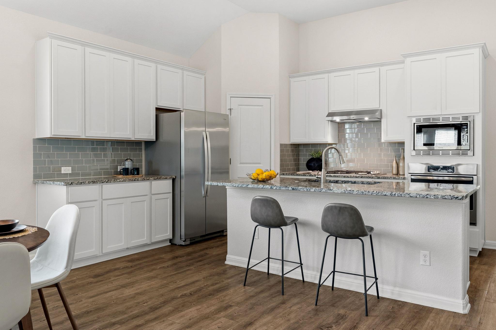 235 Sage Holw S, Dripping Springs, TX 78620