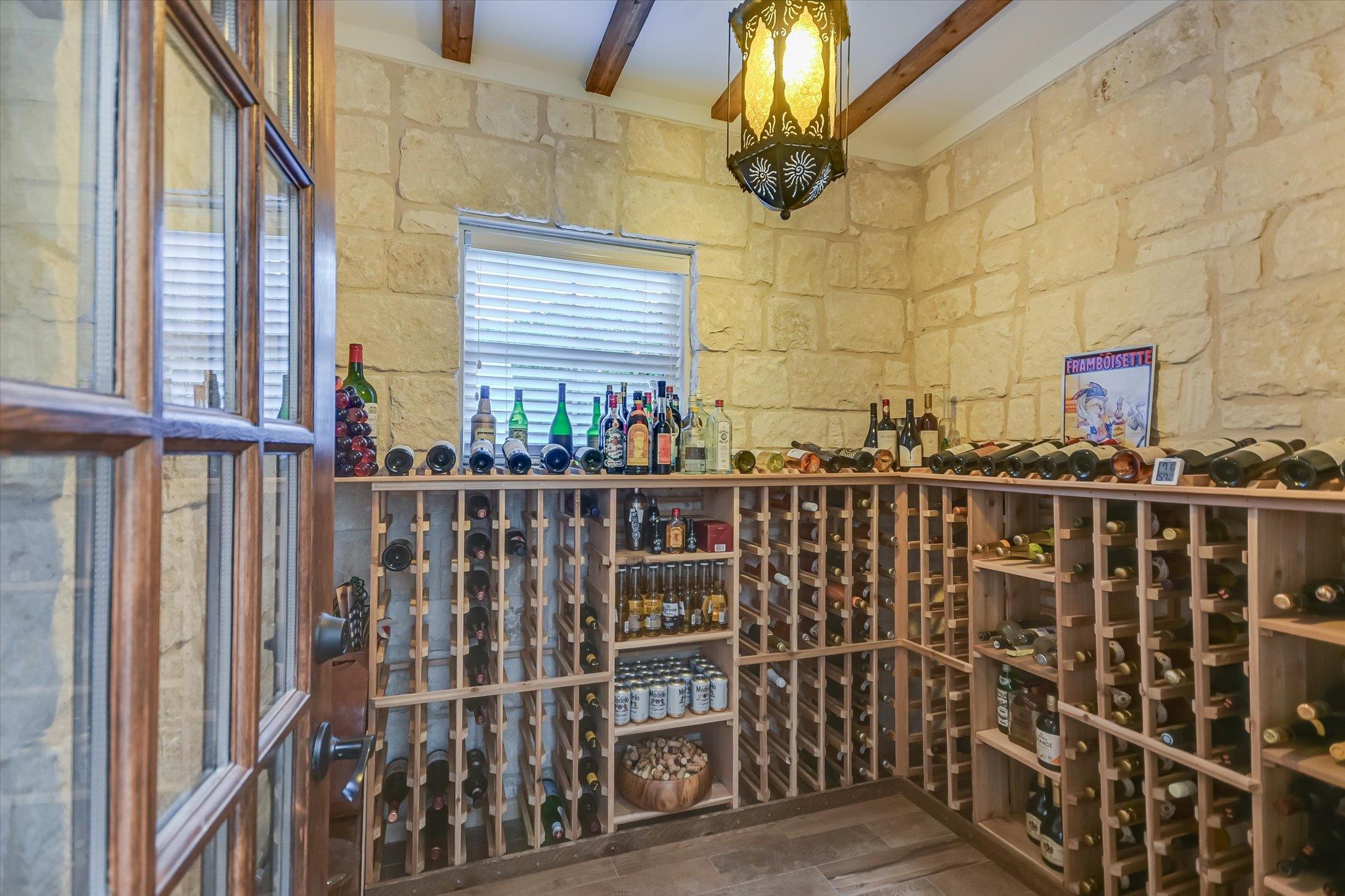 601 Crystal Creek Dr, Austin, TX 78746