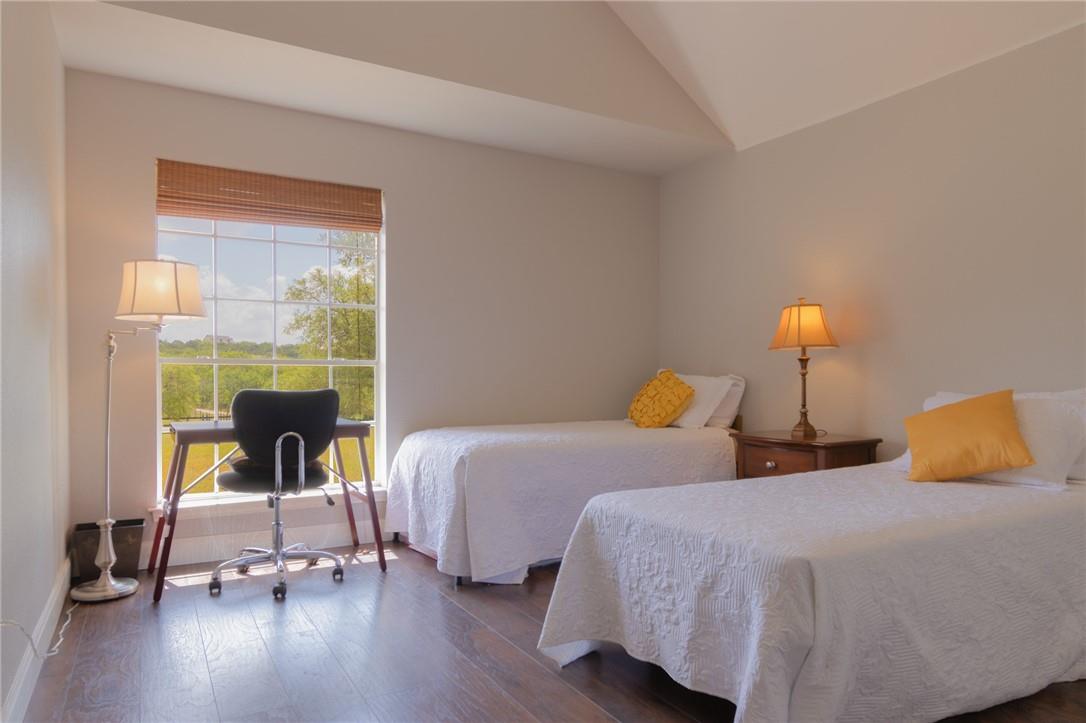 550 Hays Country Acres Rd, Dripping Springs, TX 78620