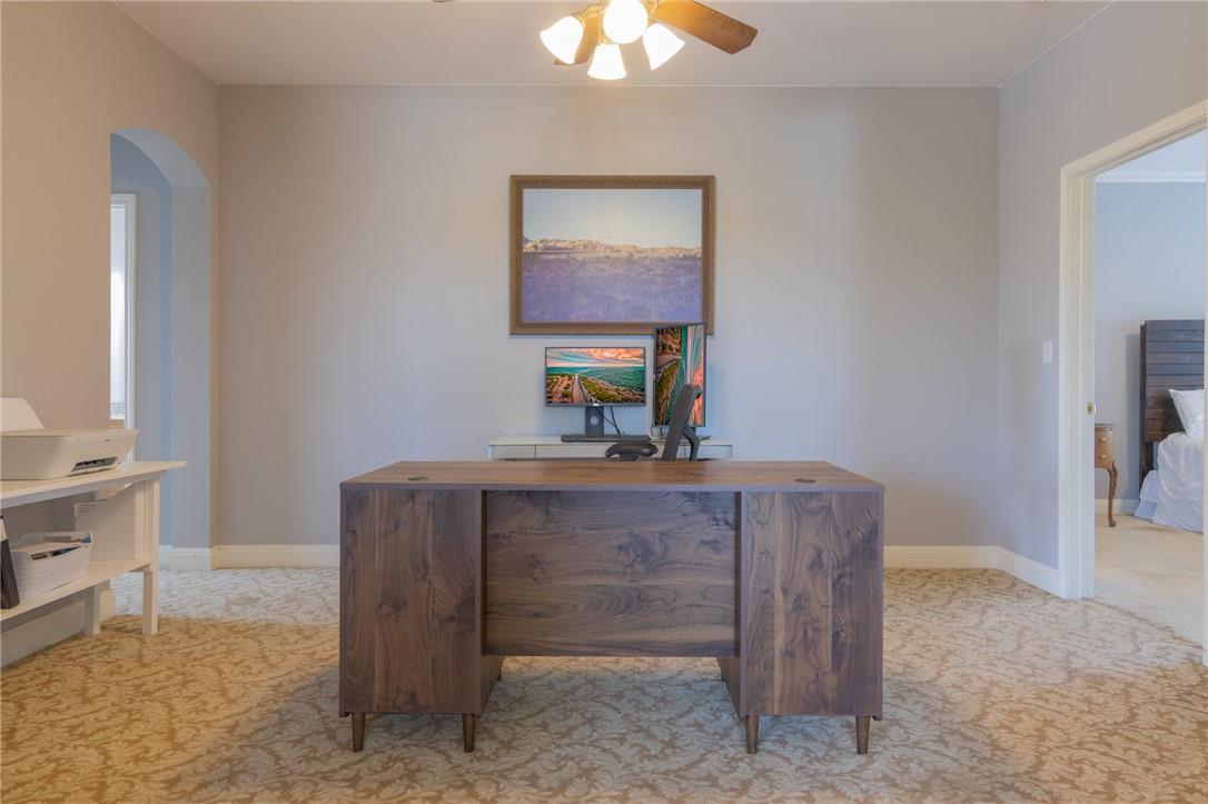 550 Hays Country Acres Rd, Dripping Springs, TX 78620