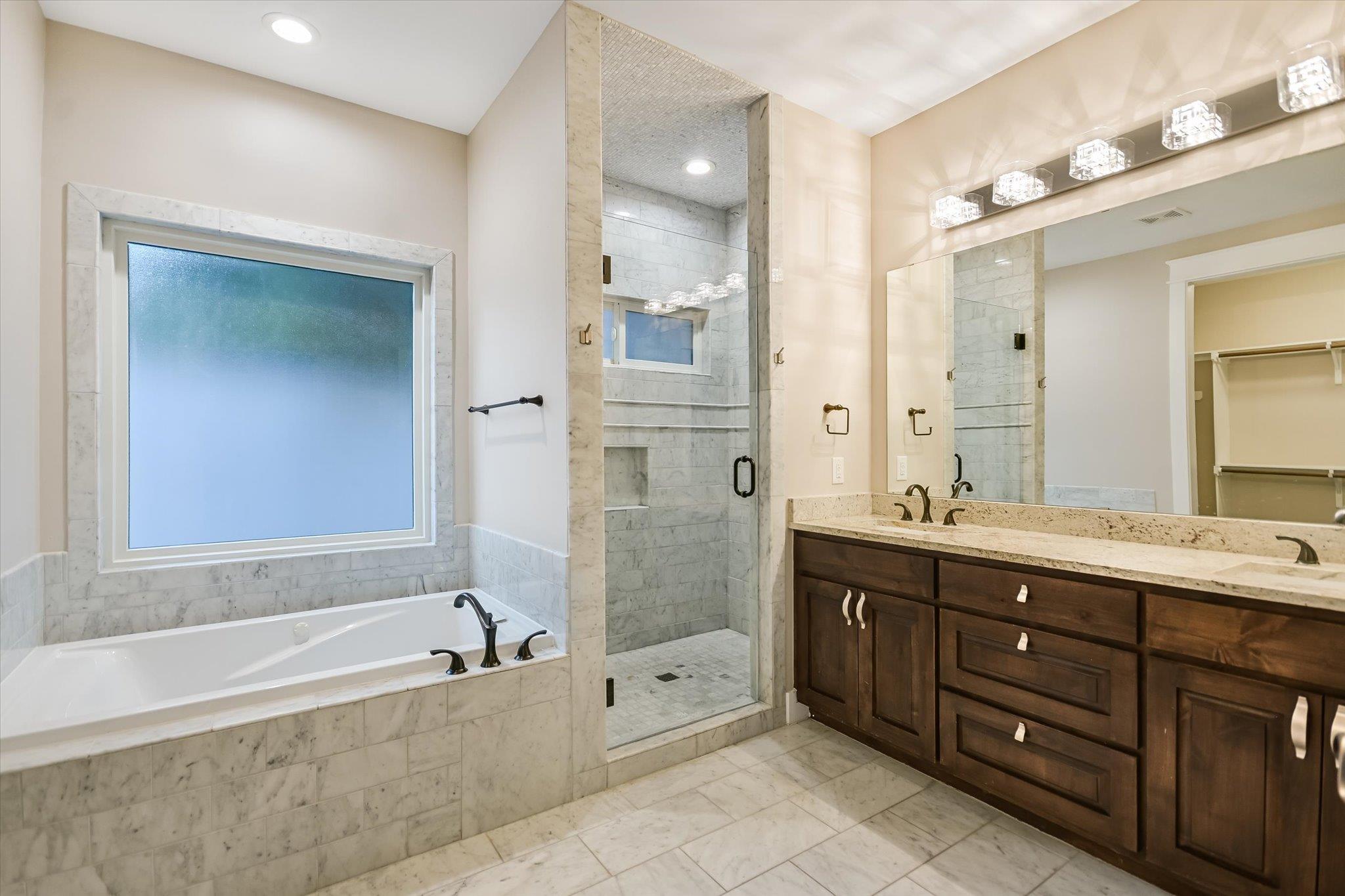 1613 Willow St, Austin, TX 78702