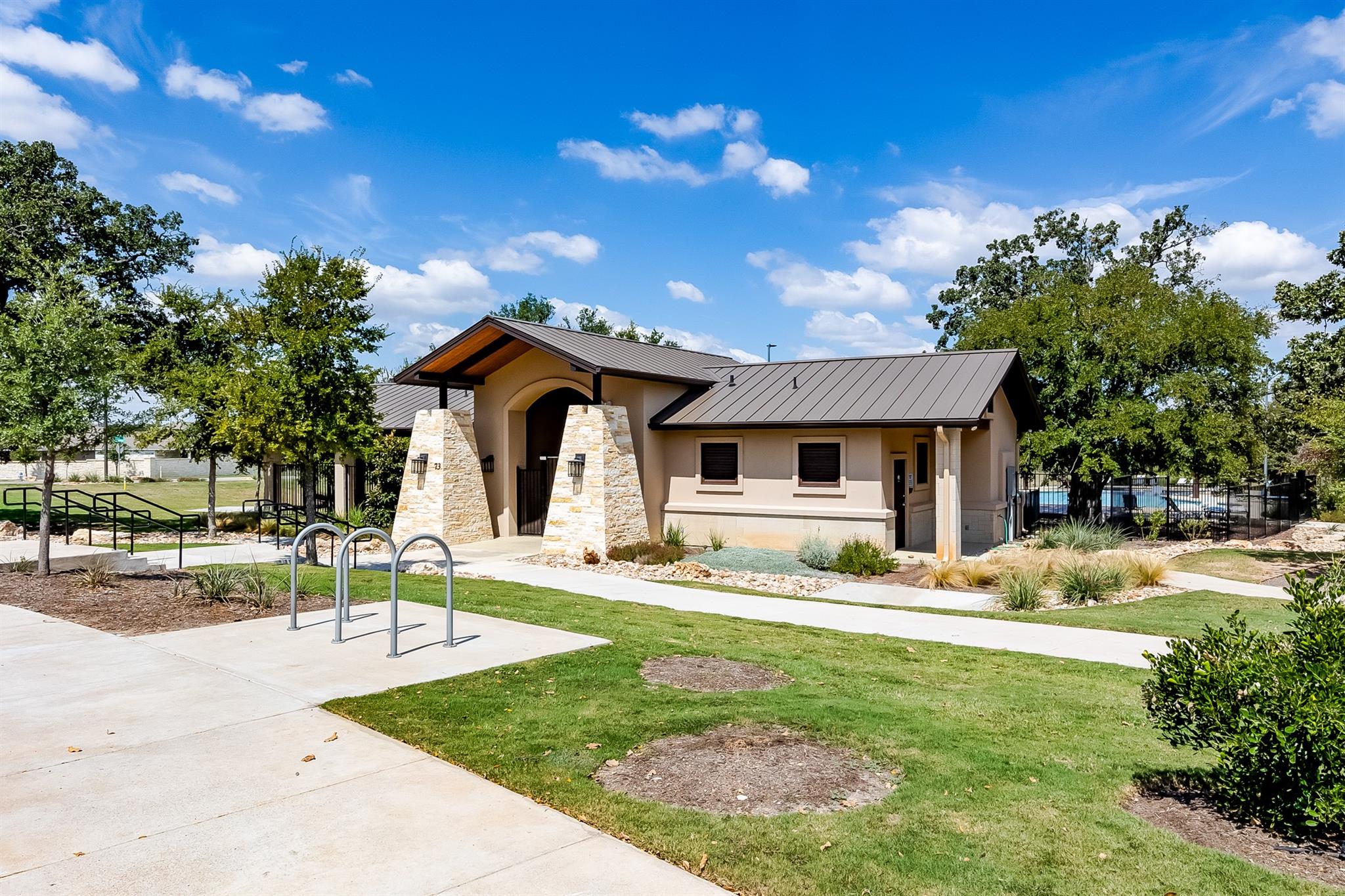 205 Tall Grass Dr, Georgetown, TX 78628