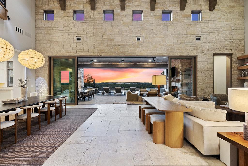 3550 Bell Springs Dr, Dripping Springs, TX 78620