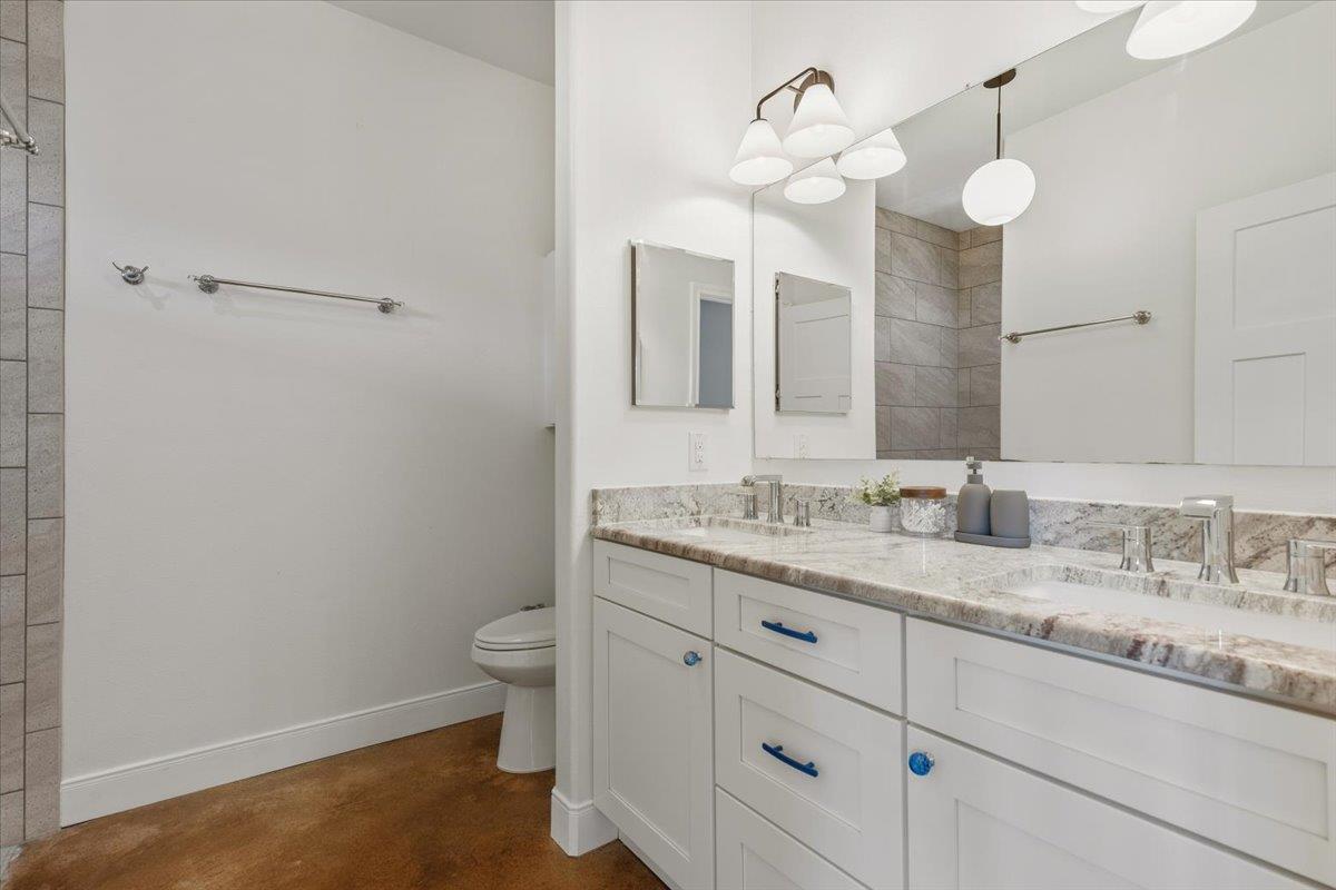 107 E Keamuku Ct, Bastrop, TX 78602