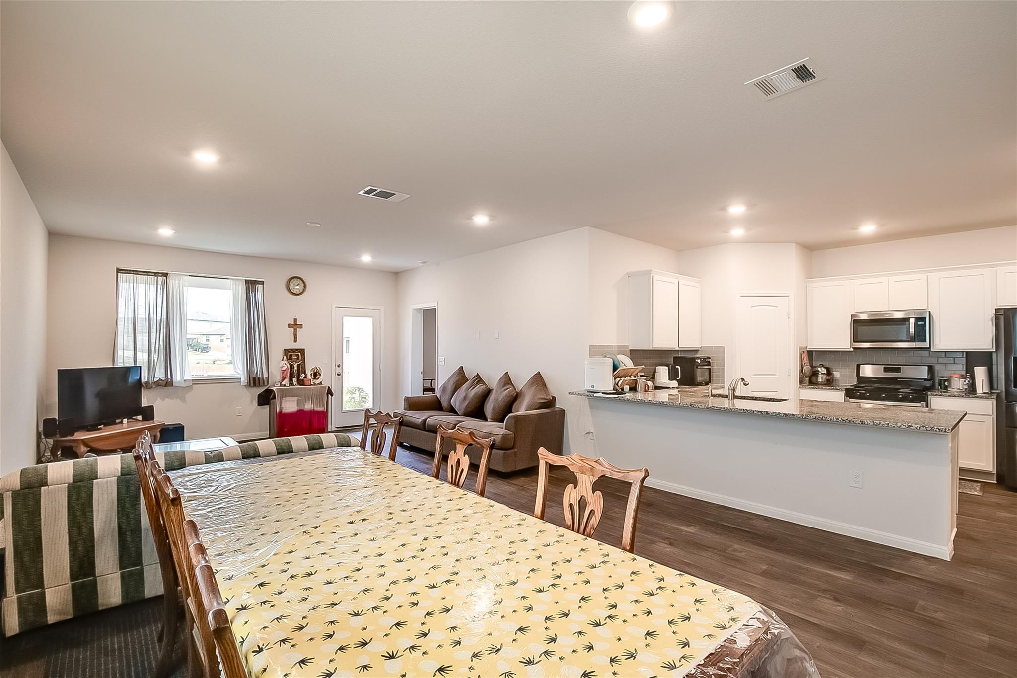 908 Vogel Dr, Georgetown, TX 78626