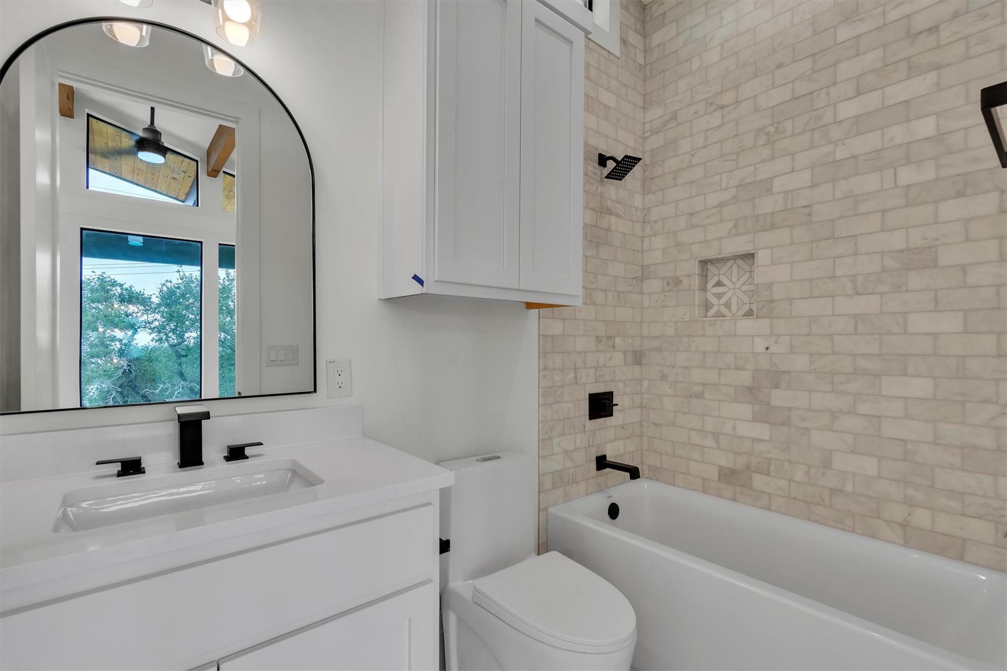 18408 F M Road 1431, Jonestown, TX 78645