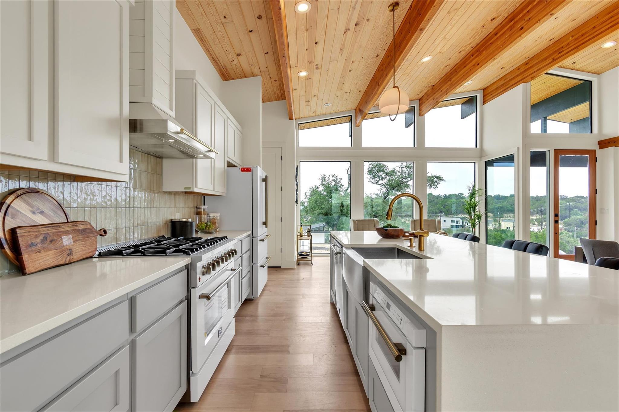 18408 F M Road 1431, Jonestown, TX 78645