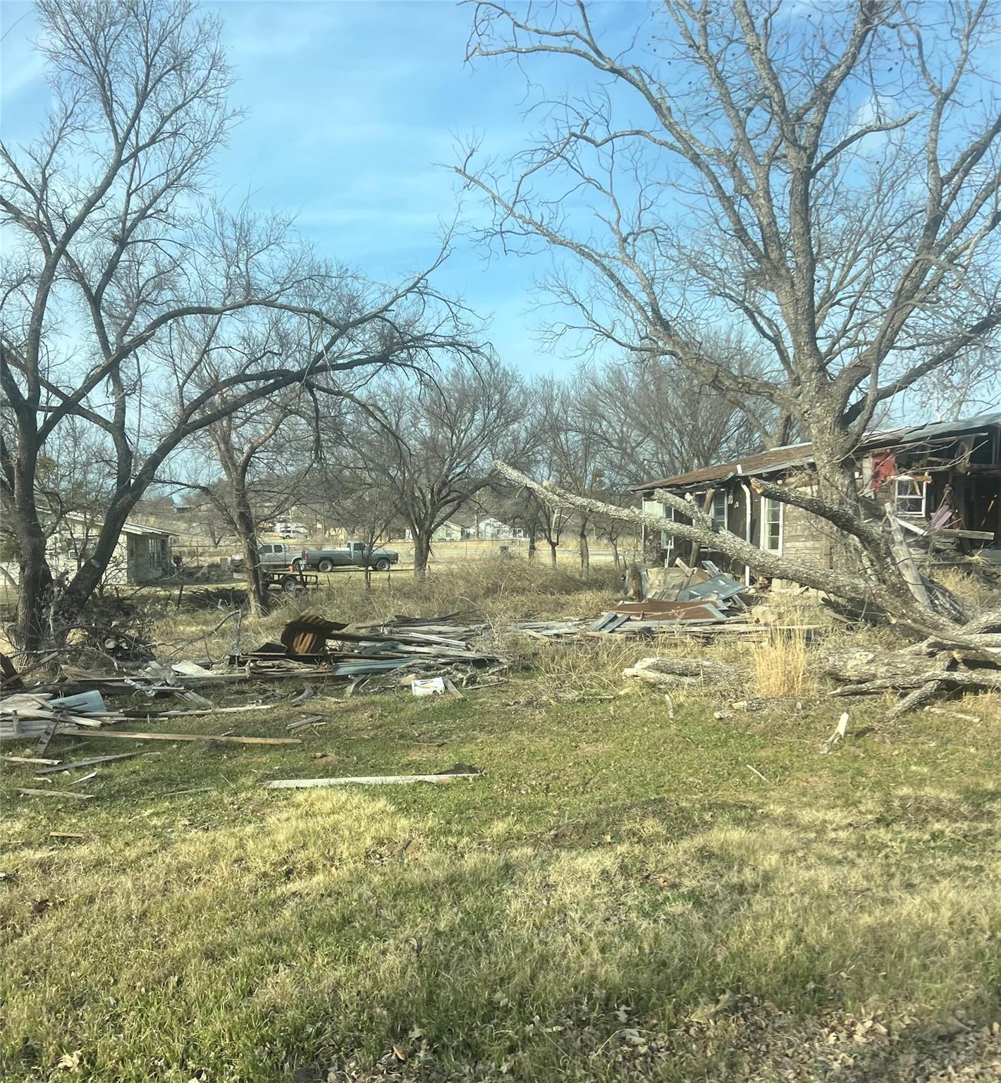 1110 Bluebonnet Rd, Mason, TX 76856