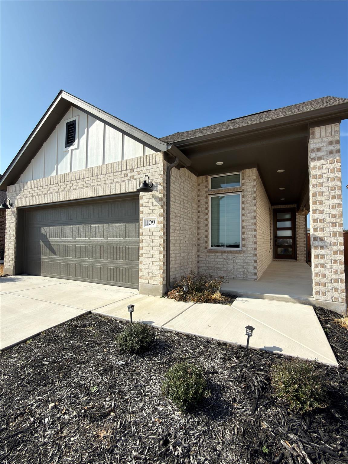 109 High Valey Drive, Liberty Hill, TX 78642