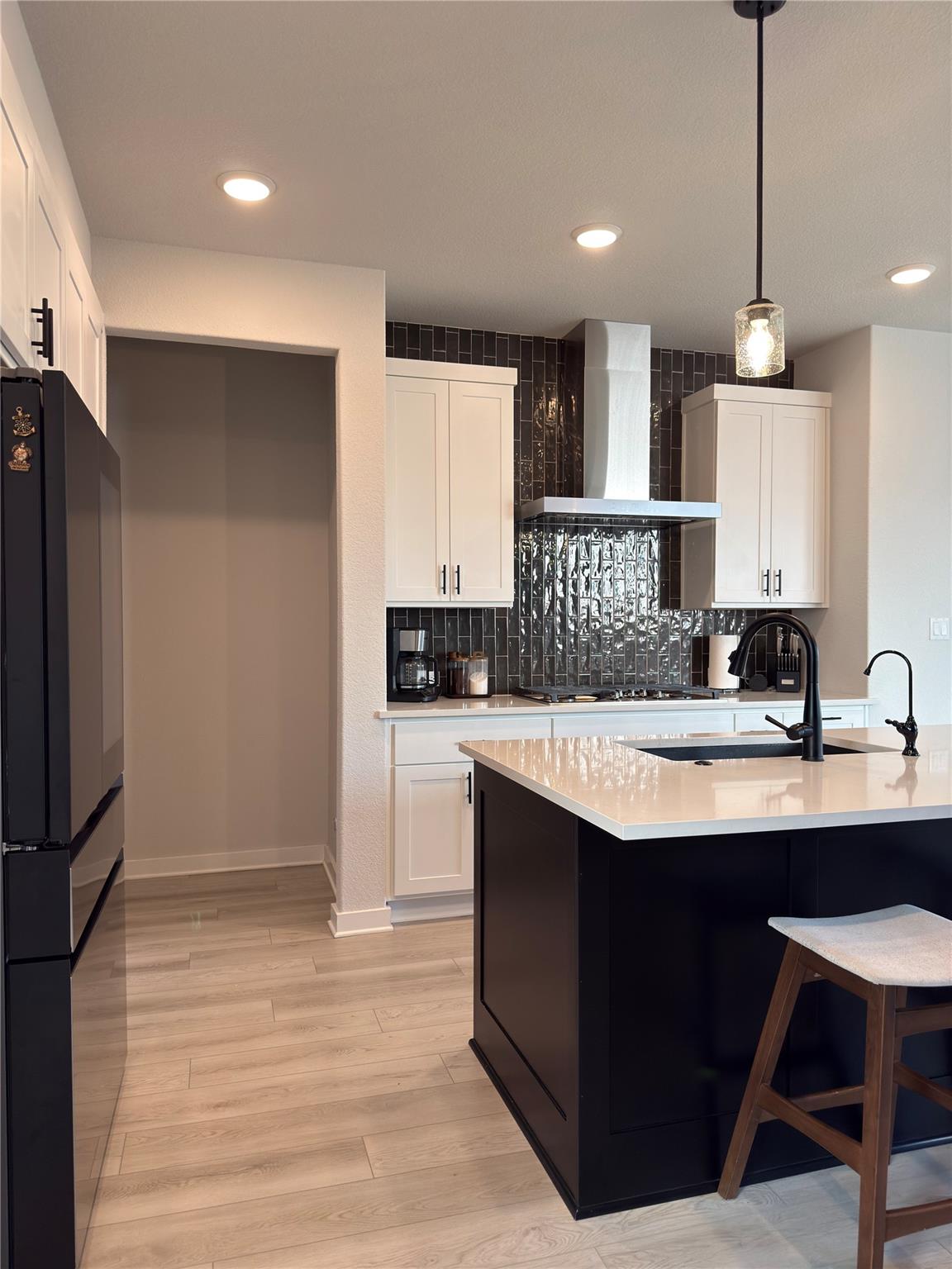 109 High Valey Drive, Liberty Hill, TX 78642