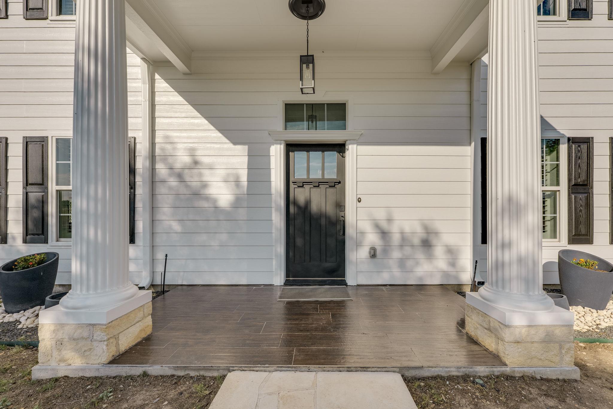 1185 County Road 258, Bertram, TX 78605