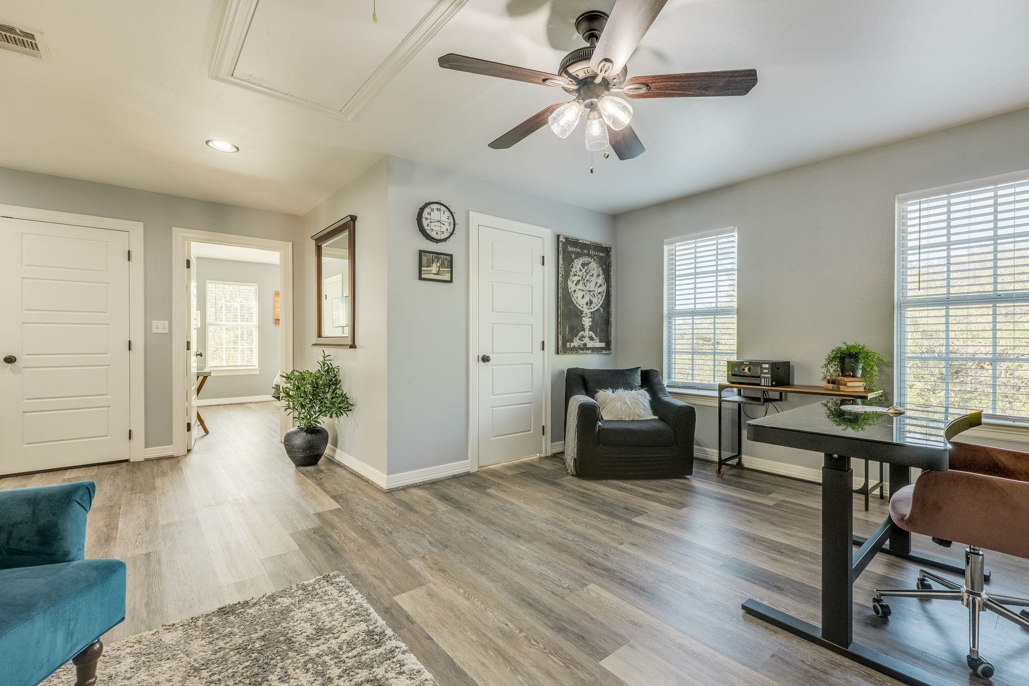 1185 County Road 258, Bertram, TX 78605