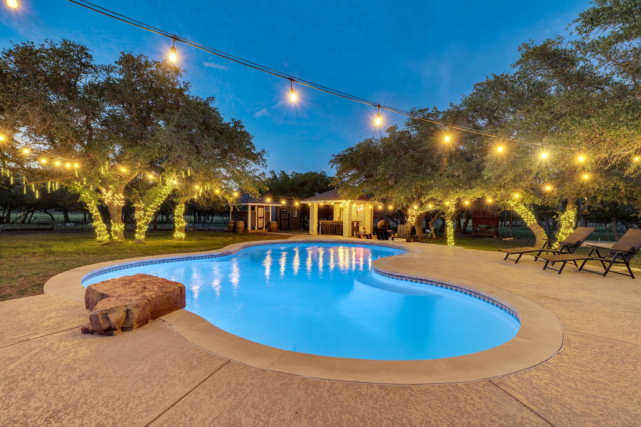 1185 County Road 258, Bertram, TX 78605