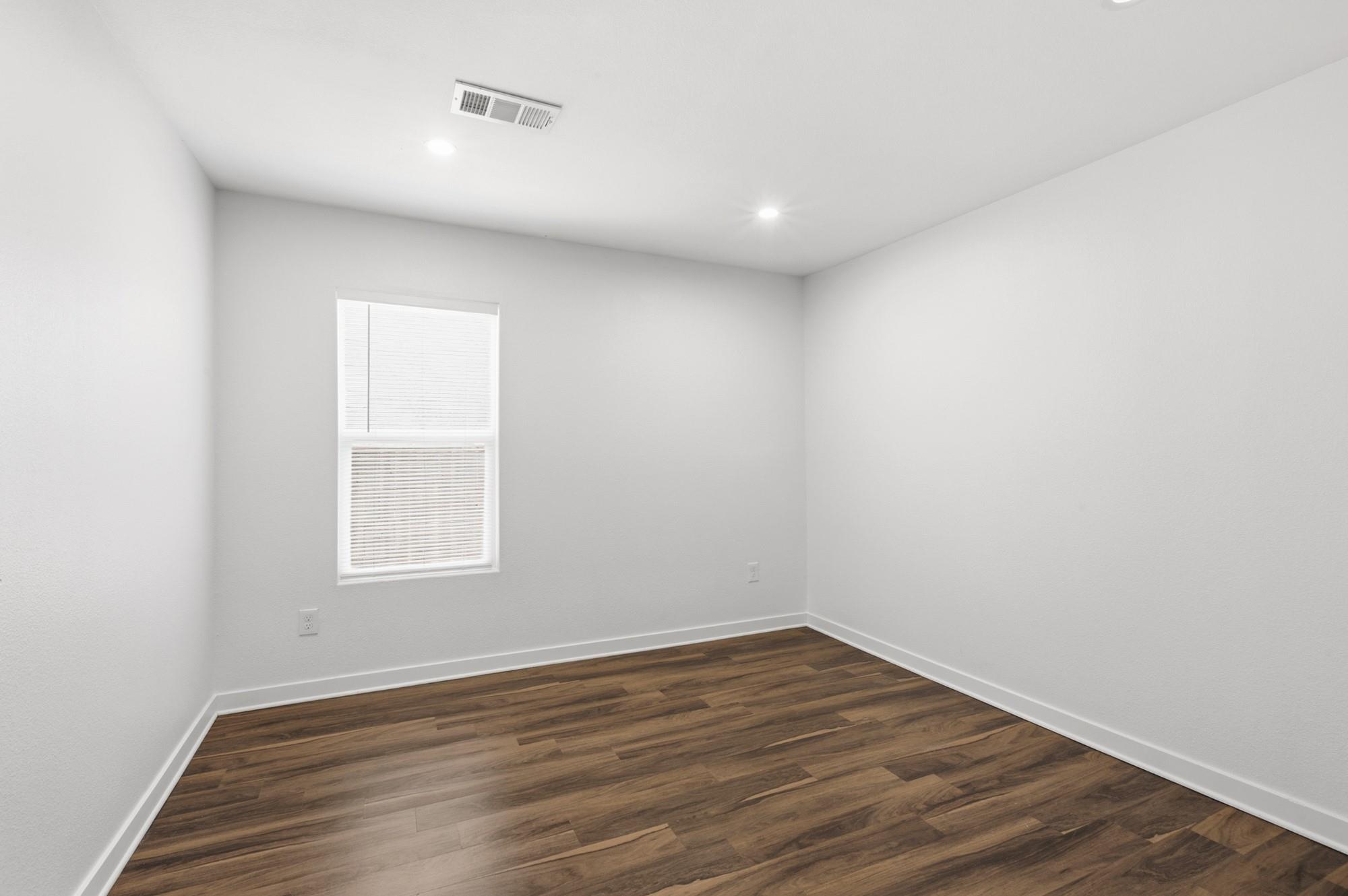 108 Irene St, Elgin, TX 78621