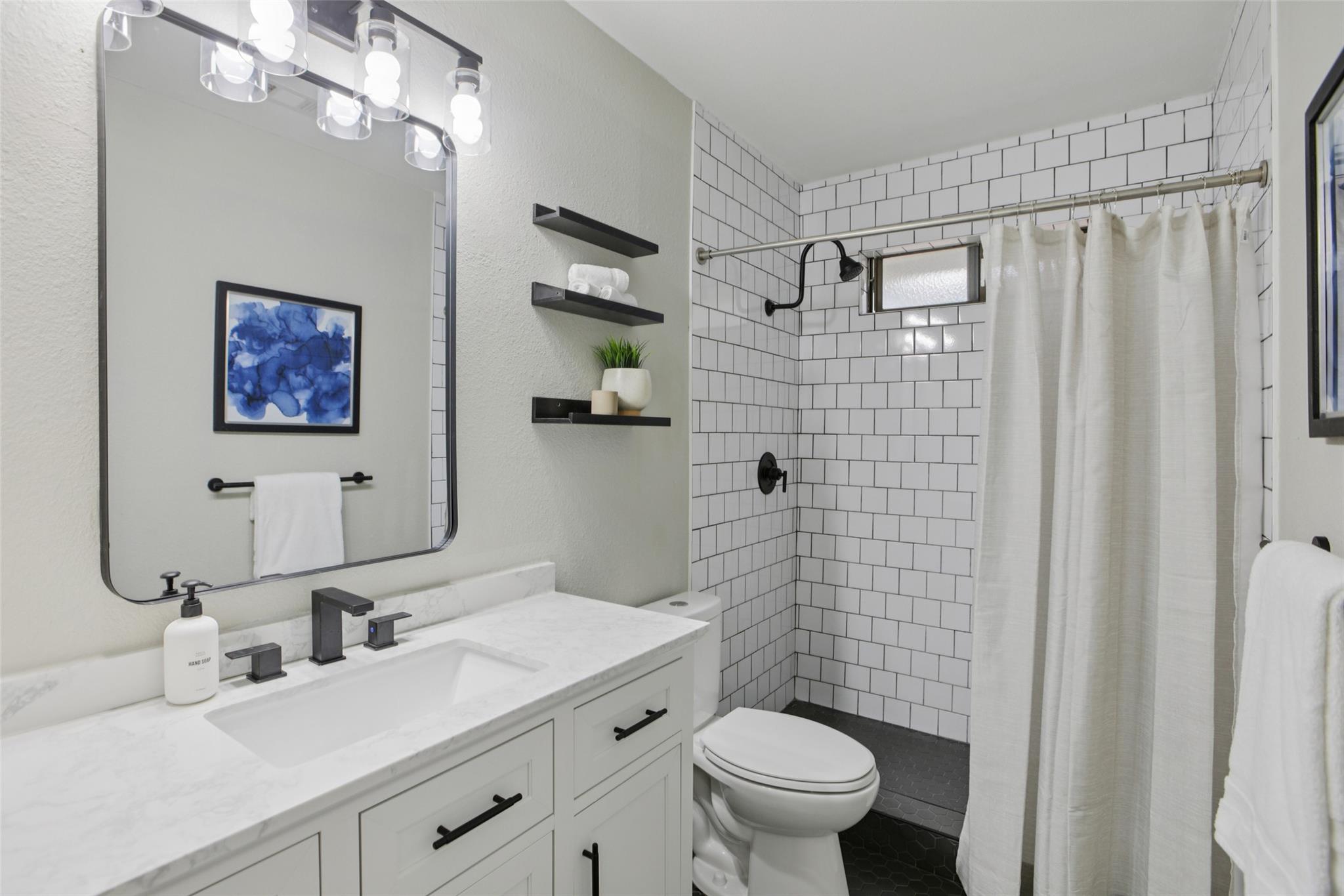 8406 Copano Dr, Austin, TX 78749