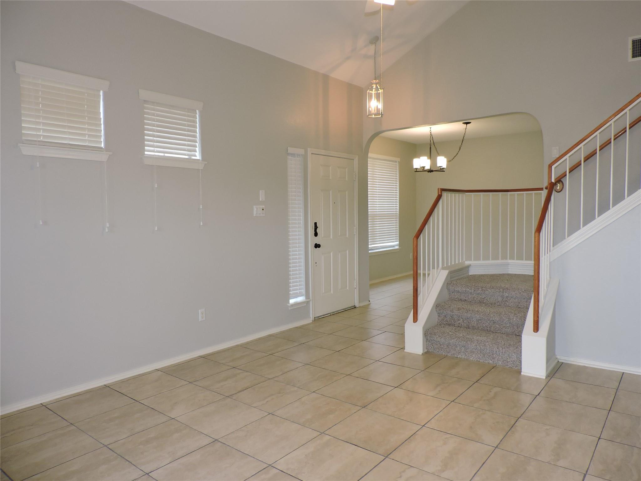 9201 Brodie Ln # 1703, Austin, TX 78748