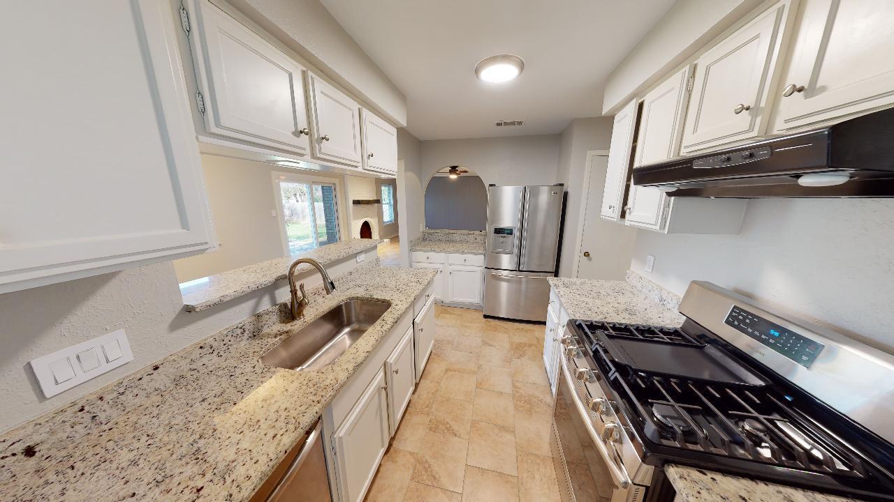 10214 Missel Thrush Dr, Austin, TX 78750