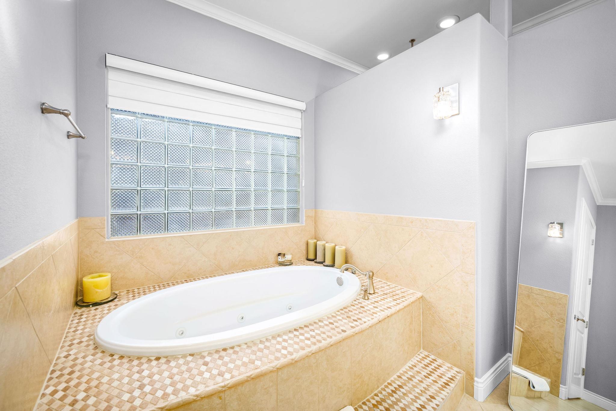 11604 Shoreview Overlook, Austin, TX 78732