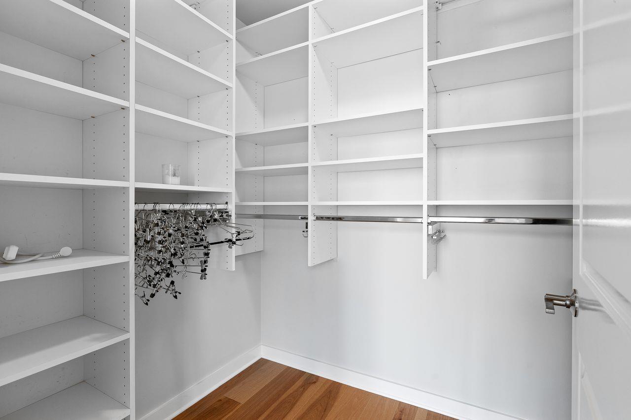 360 Nueces St # 1314, Austin, TX 78701