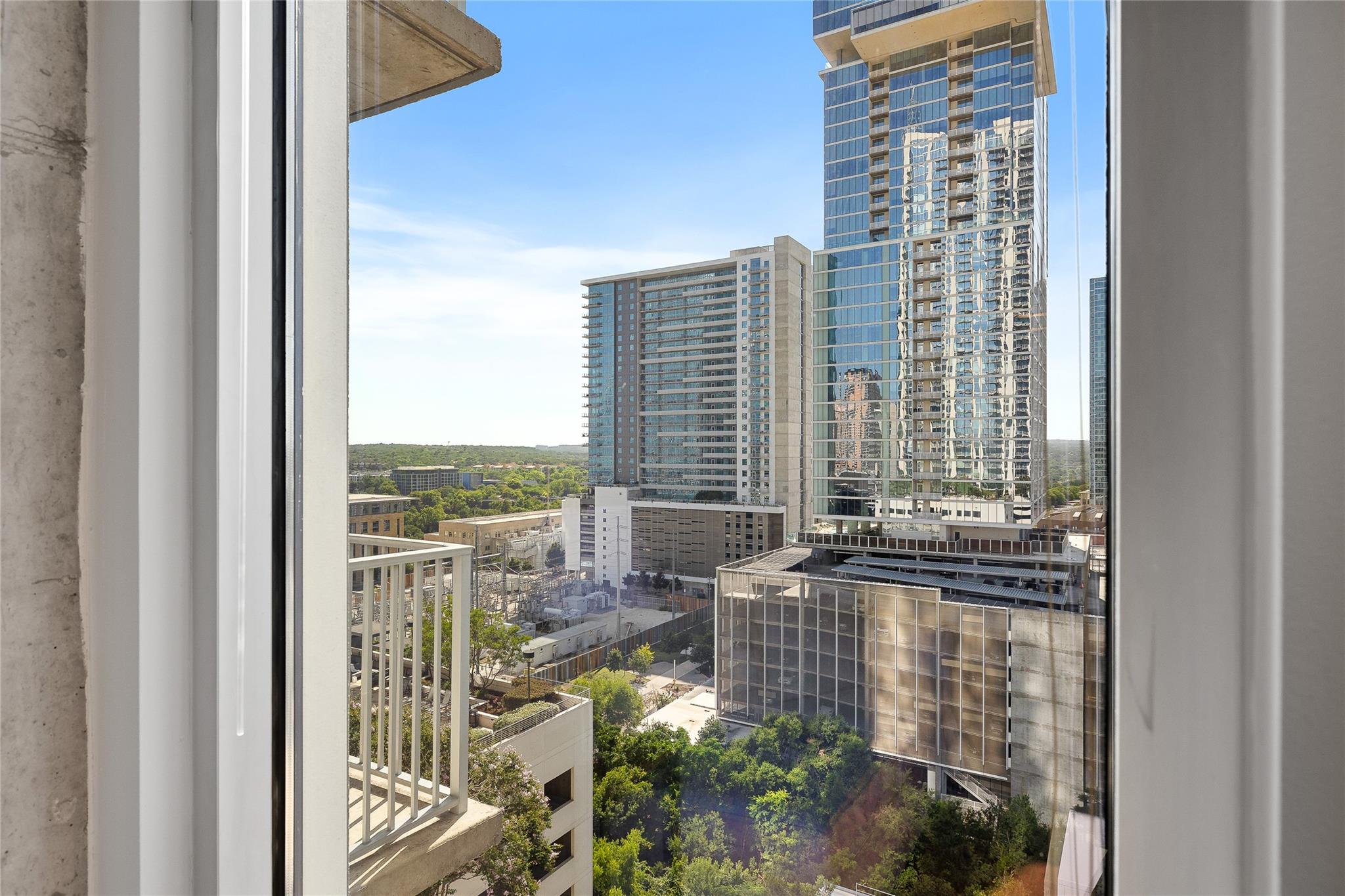 360 Nueces St # 1314, Austin, TX 78701