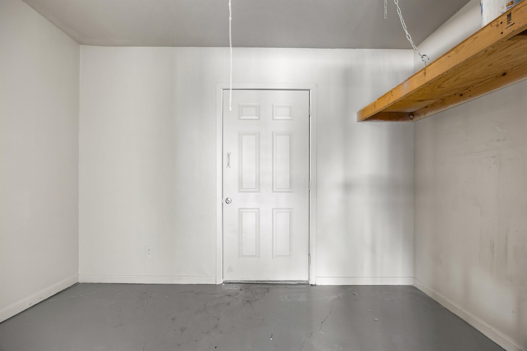 795 Vogel Dr, Lockhart, TX 78644