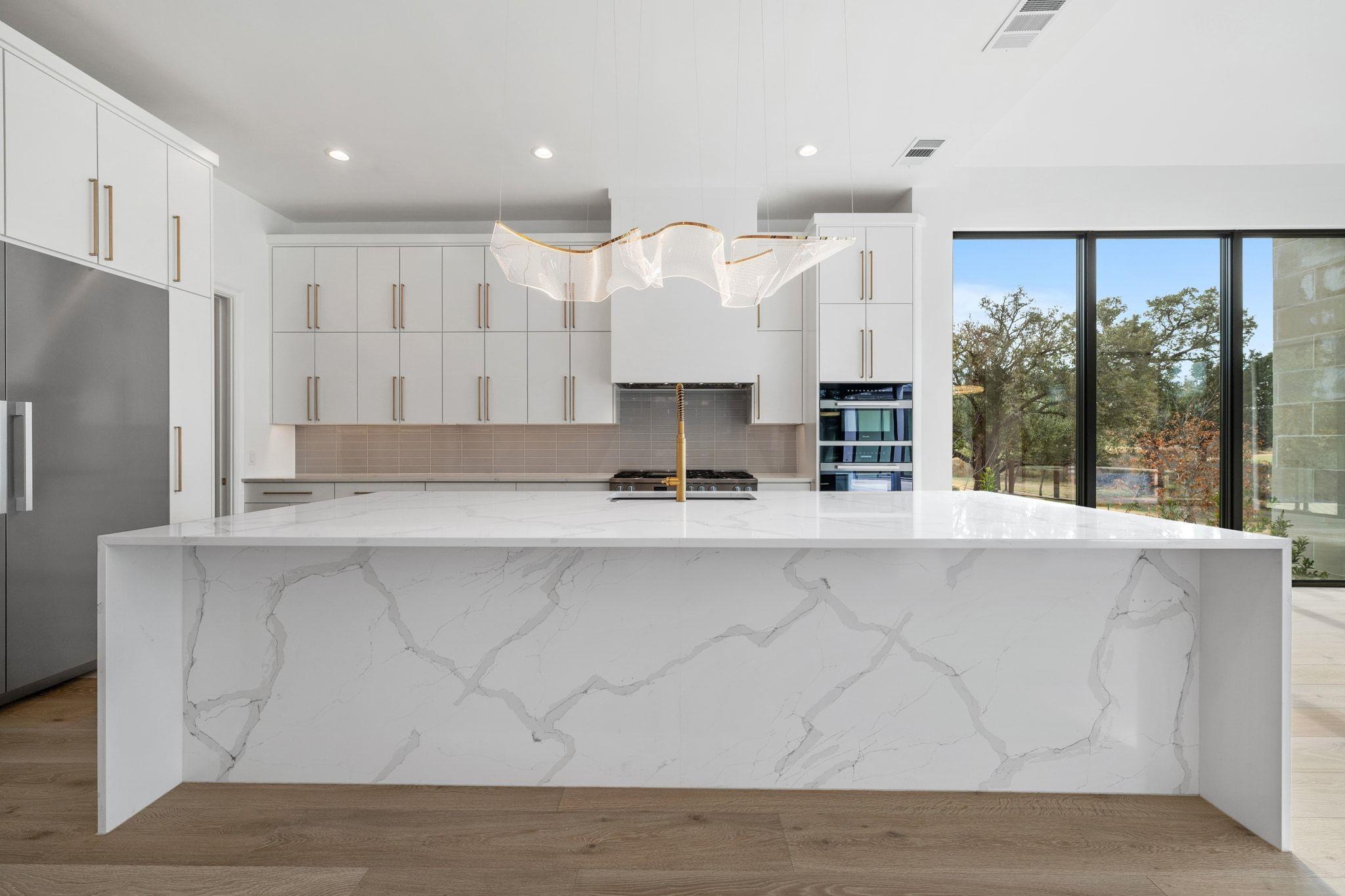 111 Orange Plume, Horseshoe Bay, TX 78657