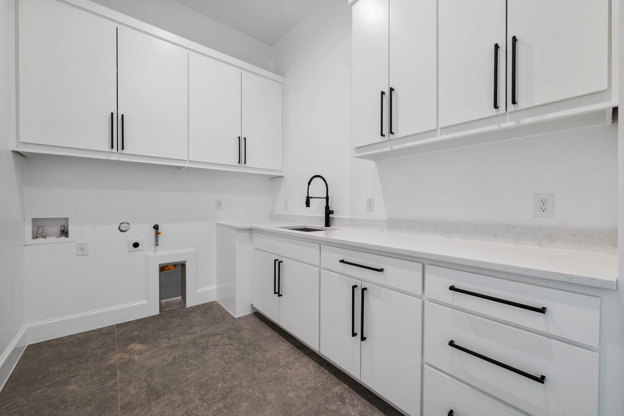 111 Orange Plume, Horseshoe Bay, TX 78657